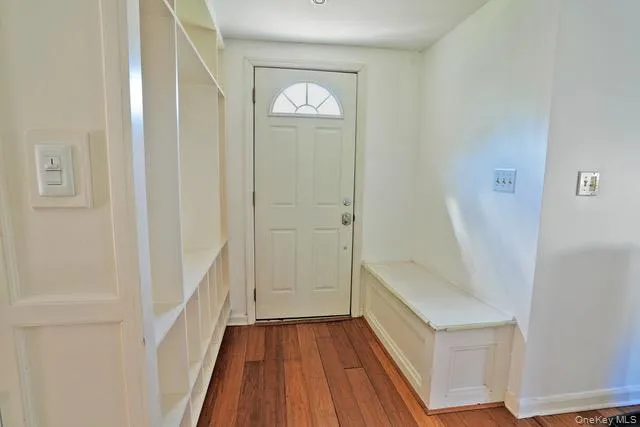 21 Cameron Road, Southeast, NY, 2 Bedrooms Bedrooms, 7 Rooms Rooms,1 BathroomBathrooms,Residential,For Rent,Cameron,0,KEY1018224 21 Cameron Road, Southeast, NY, 2 Bedrooms Bedrooms, 7 Rooms Rooms,1 BathroomBathrooms,Residential,For Rent,Cameron,0,KEY1018224
