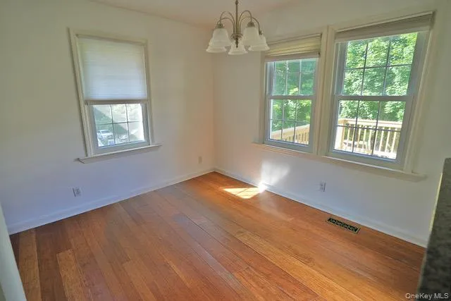 21 Cameron Road, Southeast, NY, 2 Bedrooms Bedrooms, 7 Rooms Rooms,1 BathroomBathrooms,Residential,For Rent,Cameron,0,KEY1018224 21 Cameron Road, Southeast, NY, 2 Bedrooms Bedrooms, 7 Rooms Rooms,1 BathroomBathrooms,Residential,For Rent,Cameron,0,KEY1018224