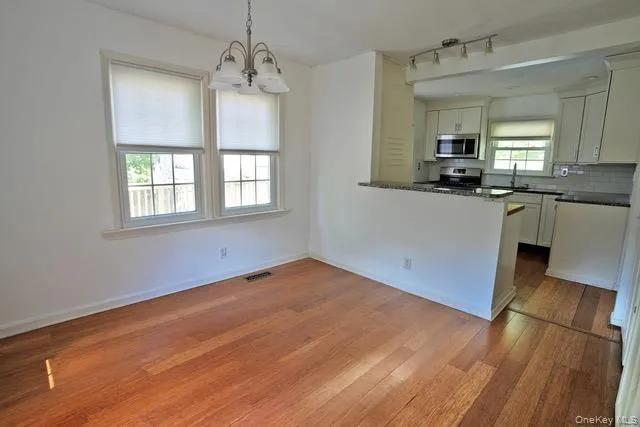 21 Cameron Road, Southeast, NY, 2 Bedrooms Bedrooms, 7 Rooms Rooms,1 BathroomBathrooms,Residential,For Rent,Cameron,0,KEY1018224 21 Cameron Road, Southeast, NY, 2 Bedrooms Bedrooms, 7 Rooms Rooms,1 BathroomBathrooms,Residential,For Rent,Cameron,0,KEY1018224