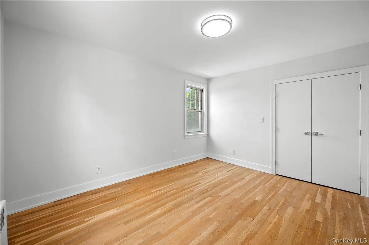 14 Soundview Avenue, White Plains, NY, 2 Bedrooms Bedrooms, 3 Rooms Rooms,2 BathroomsBathrooms,Residential,For Rent,Soundview,0,KEY1018225 14 Soundview Avenue, White Plains, NY, 2 Bedrooms Bedrooms, 3 Rooms Rooms,2 BathroomsBathrooms,Residential,For Rent,Soundview,0,KEY1018225