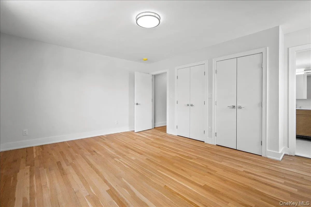 14 Soundview Avenue, White Plains, NY, 2 Bedrooms Bedrooms, 3 Rooms Rooms,2 BathroomsBathrooms,Residential,For Rent,Soundview,0,KEY1018225 14 Soundview Avenue, White Plains, NY, 2 Bedrooms Bedrooms, 3 Rooms Rooms,2 BathroomsBathrooms,Residential,For Rent,Soundview,0,KEY1018225