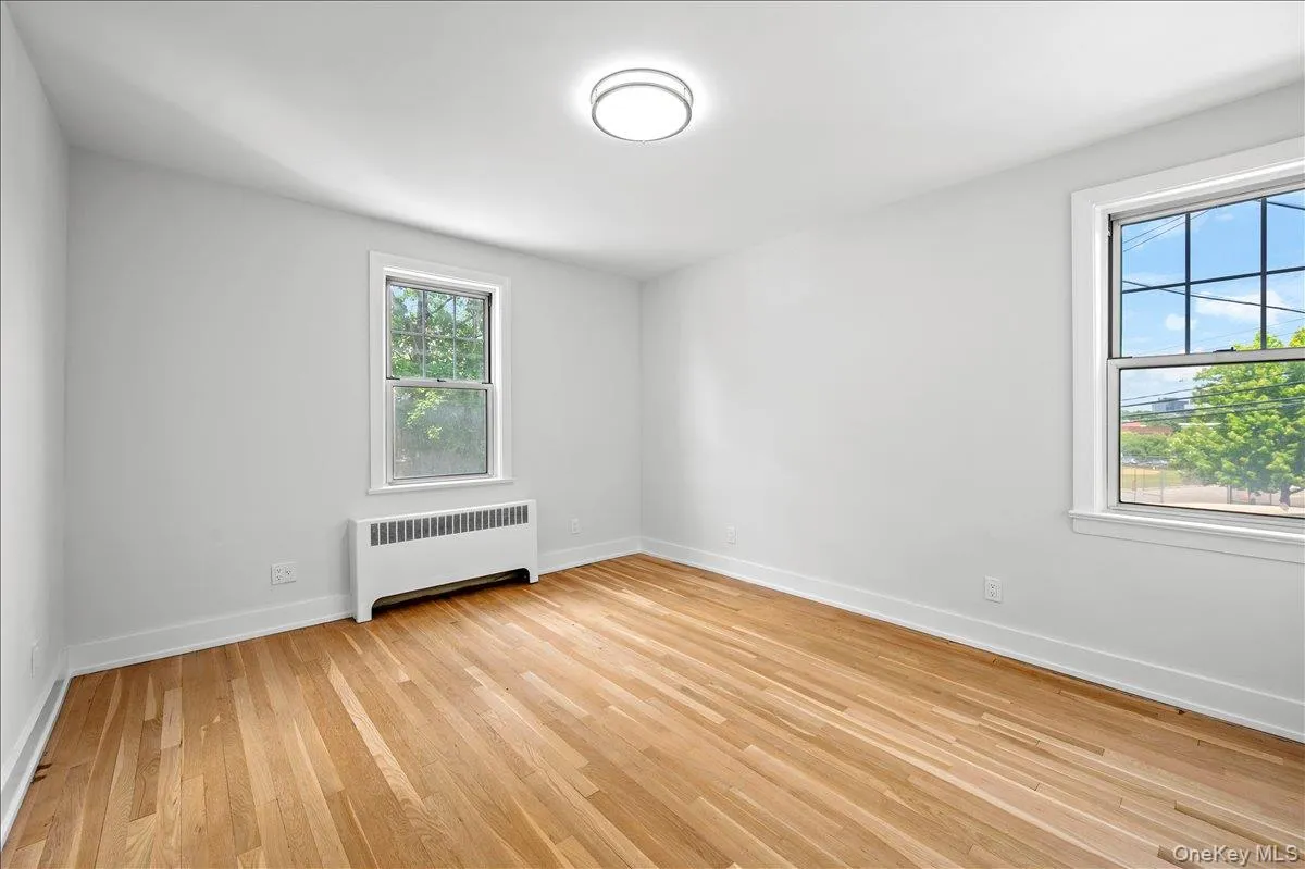 14 Soundview Avenue, White Plains, NY, 2 Bedrooms Bedrooms, 3 Rooms Rooms,2 BathroomsBathrooms,Residential,For Rent,Soundview,0,KEY1018225 14 Soundview Avenue, White Plains, NY, 2 Bedrooms Bedrooms, 3 Rooms Rooms,2 BathroomsBathrooms,Residential,For Rent,Soundview,0,KEY1018225