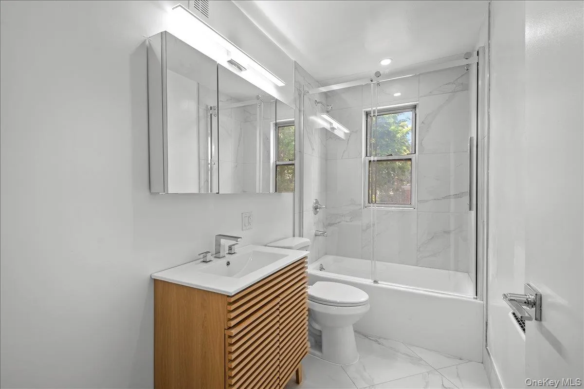 14 Soundview Avenue, White Plains, NY, 2 Bedrooms Bedrooms, 3 Rooms Rooms,2 BathroomsBathrooms,Residential,For Rent,Soundview,0,KEY1018225 14 Soundview Avenue, White Plains, NY, 2 Bedrooms Bedrooms, 3 Rooms Rooms,2 BathroomsBathrooms,Residential,For Rent,Soundview,0,KEY1018225