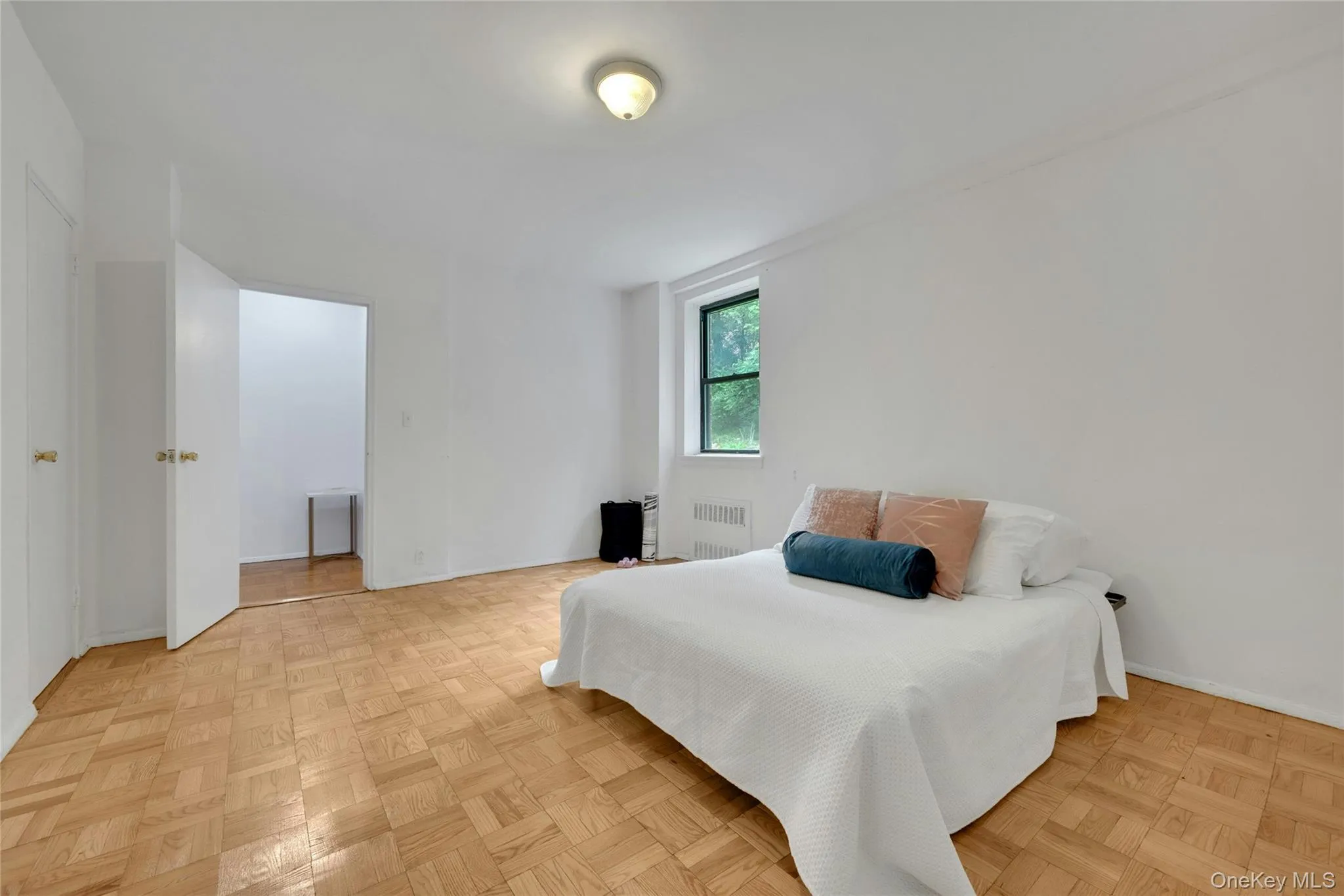 735 Kappock Street, New York, NY, 1 Bedroom Bedrooms, 3 Rooms Rooms,1 BathroomBathrooms,Residential,For Rent,Kappock,0,KEY1018228 735 Kappock Street, New York, NY, 1 Bedroom Bedrooms, 3 Rooms Rooms,1 BathroomBathrooms,Residential,For Rent,Kappock,0,KEY1018228