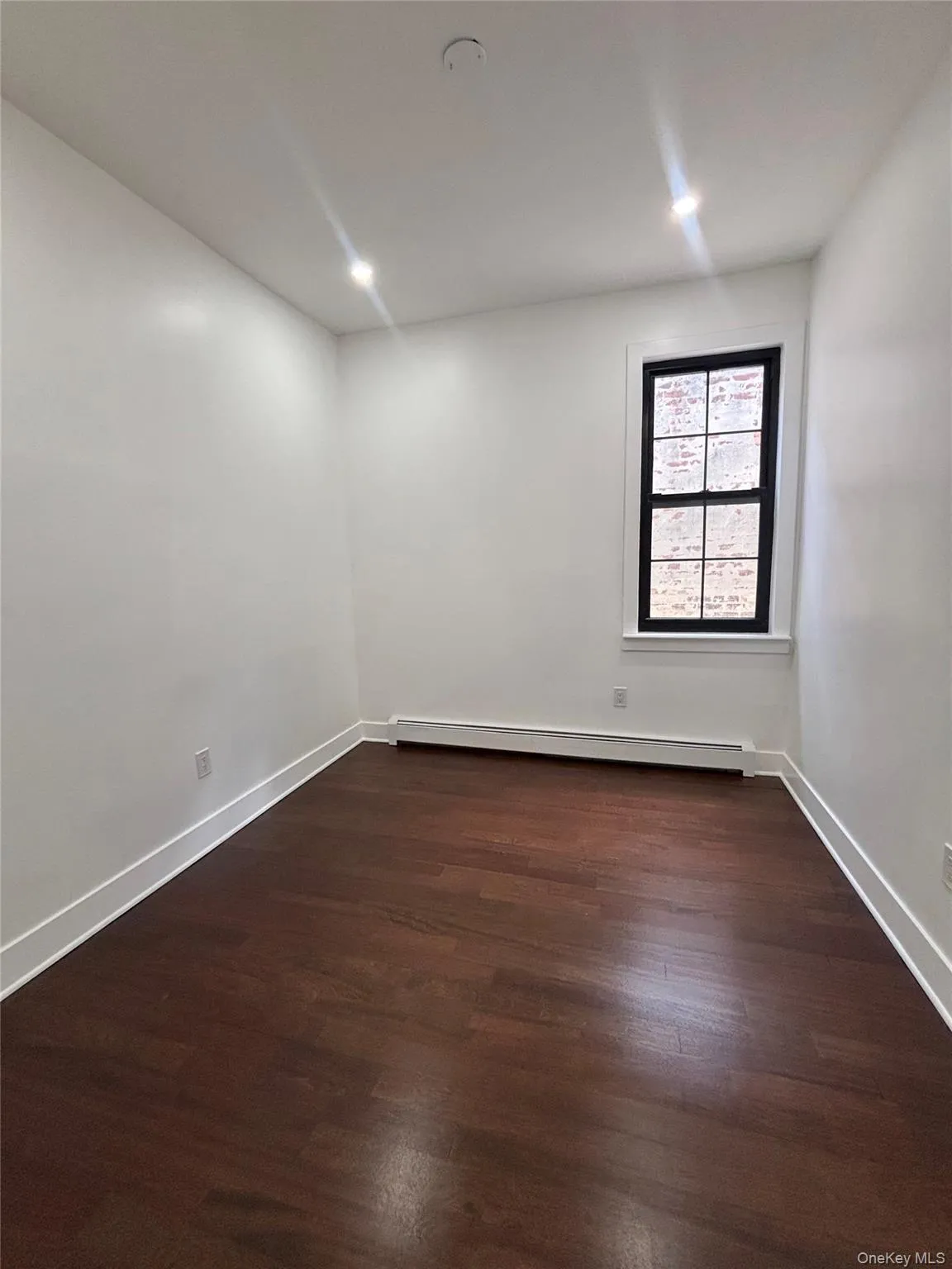 66 Grant Avenue, New York, NY, 3 Bedrooms Bedrooms, 4 Rooms Rooms,1 BathroomBathrooms,Residential Lease,For Rent,Grant,0,KEY1018230 66 Grant Avenue, New York, NY, 3 Bedrooms Bedrooms, 4 Rooms Rooms,1 BathroomBathrooms,Residential Lease,For Rent,Grant,0,KEY1018230