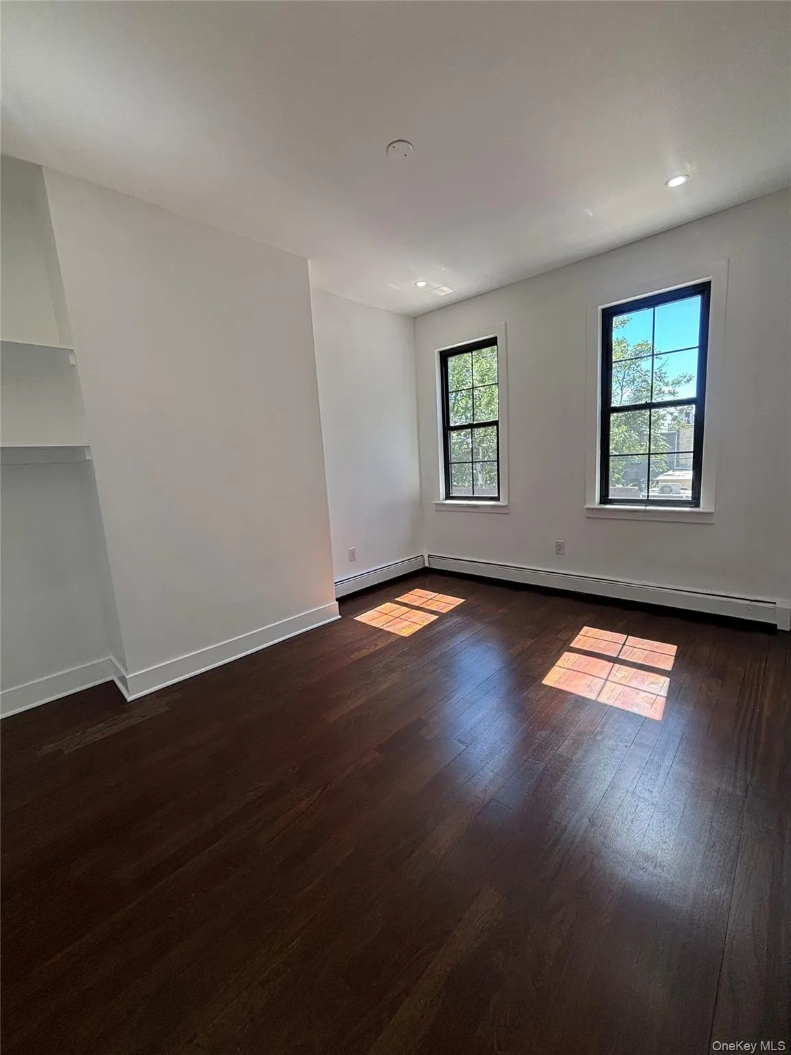 66 Grant Avenue, New York, NY, 3 Bedrooms Bedrooms, 4 Rooms Rooms,1 BathroomBathrooms,Residential Lease,For Rent,Grant,0,KEY1018230 66 Grant Avenue, New York, NY, 3 Bedrooms Bedrooms, 4 Rooms Rooms,1 BathroomBathrooms,Residential Lease,For Rent,Grant,0,KEY1018230