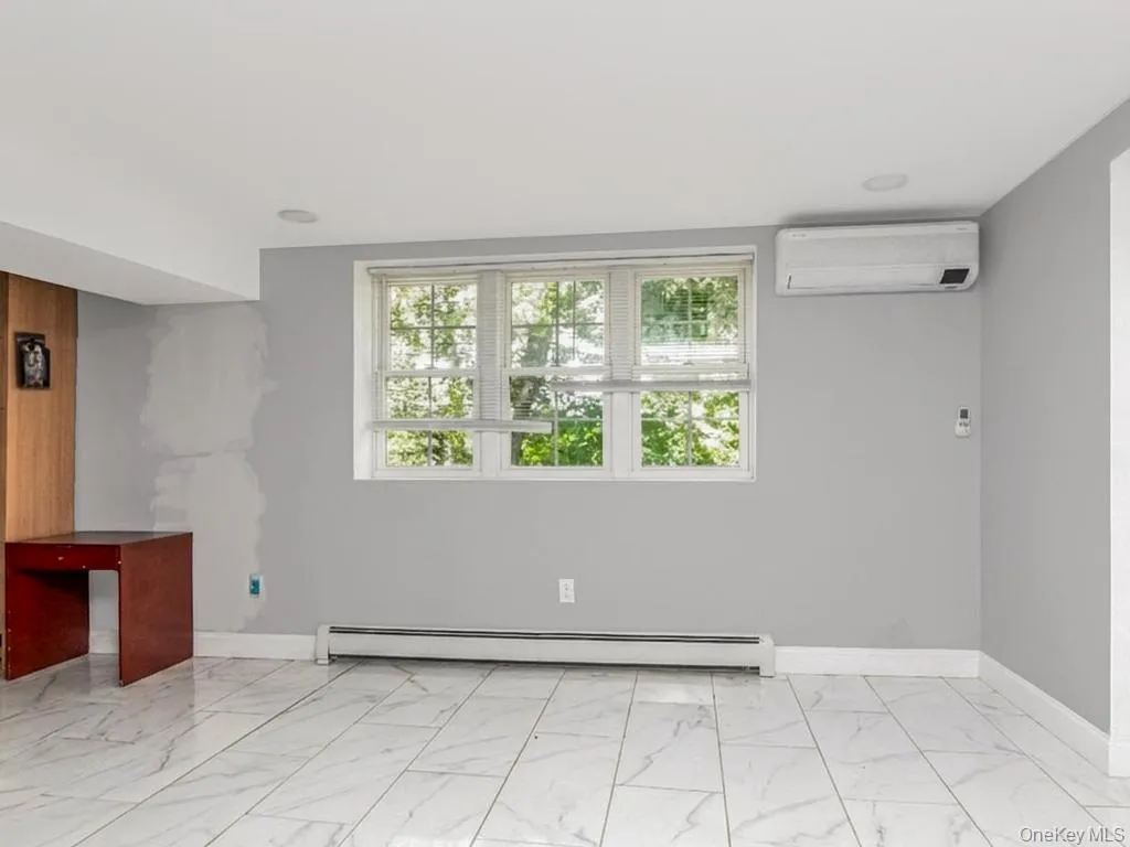 130 La Salle Drive, Yonkers, NY, 3 Bedrooms Bedrooms, 8 Rooms Rooms,2 BathroomsBathrooms,Residential,For Rent,La Salle,0,KEY1018232 130 La Salle Drive, Yonkers, NY, 3 Bedrooms Bedrooms, 8 Rooms Rooms,2 BathroomsBathrooms,Residential,For Rent,La Salle,0,KEY1018232