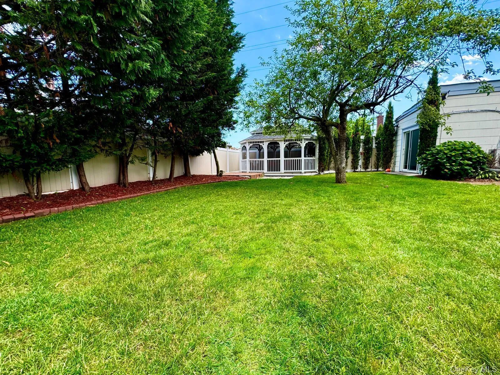 62 Walnut Road, Hempstead, NY, 4 Bedrooms Bedrooms, 12 Rooms Rooms,3 BathroomsBathrooms,Residential,For Rent,Walnut,0,1018236 62 Walnut Road, Hempstead, NY, 4 Bedrooms Bedrooms, 12 Rooms Rooms,3 BathroomsBathrooms,Residential,For Rent,Walnut,0,1018236