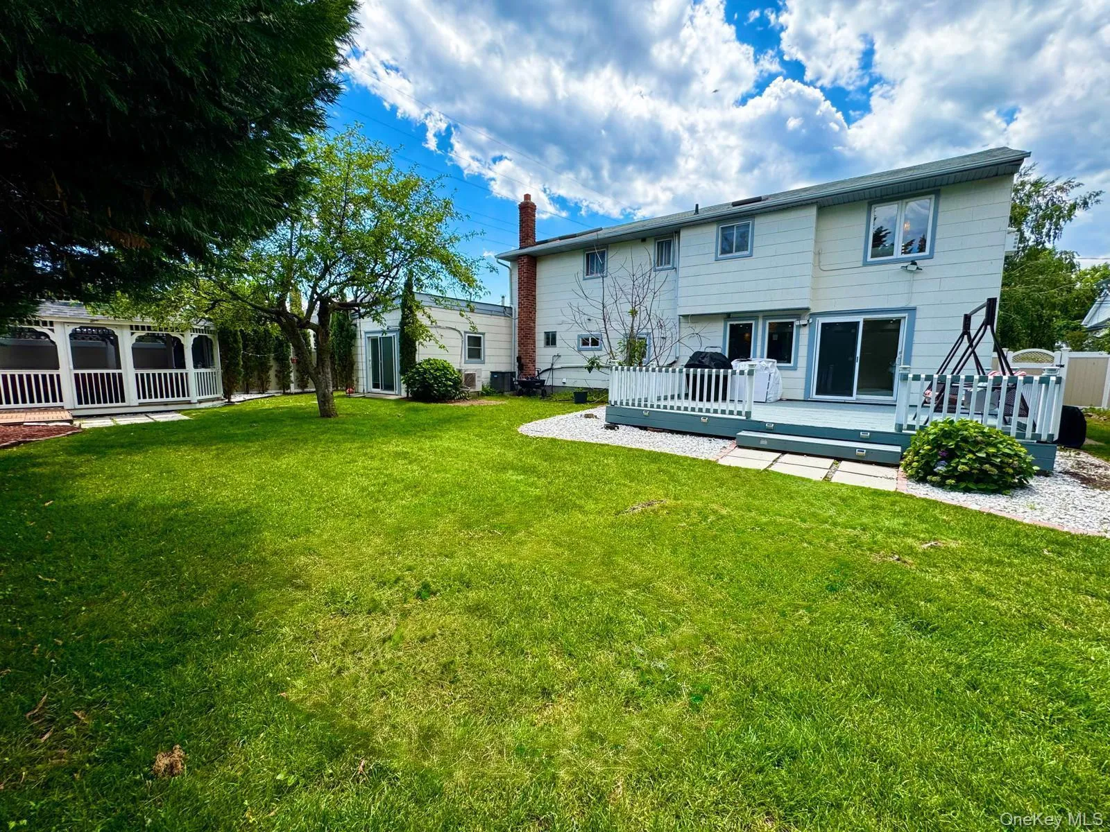 62 Walnut Road, Hempstead, NY, 4 Bedrooms Bedrooms, 12 Rooms Rooms,3 BathroomsBathrooms,Residential,For Rent,Walnut,0,1018236 62 Walnut Road, Hempstead, NY, 4 Bedrooms Bedrooms, 12 Rooms Rooms,3 BathroomsBathrooms,Residential,For Rent,Walnut,0,1018236