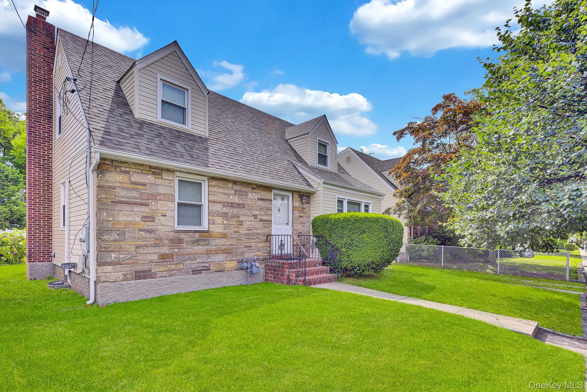 28 12th Street, North Hempstead, NY, 4 Bedrooms Bedrooms, 9 Rooms Rooms,3 BathroomsBathrooms,Residential Lease,For Rent,12th,0,1018237 28 12th Street, North Hempstead, NY, 4 Bedrooms Bedrooms, 9 Rooms Rooms,3 BathroomsBathrooms,Residential Lease,For Rent,12th,0,1018237