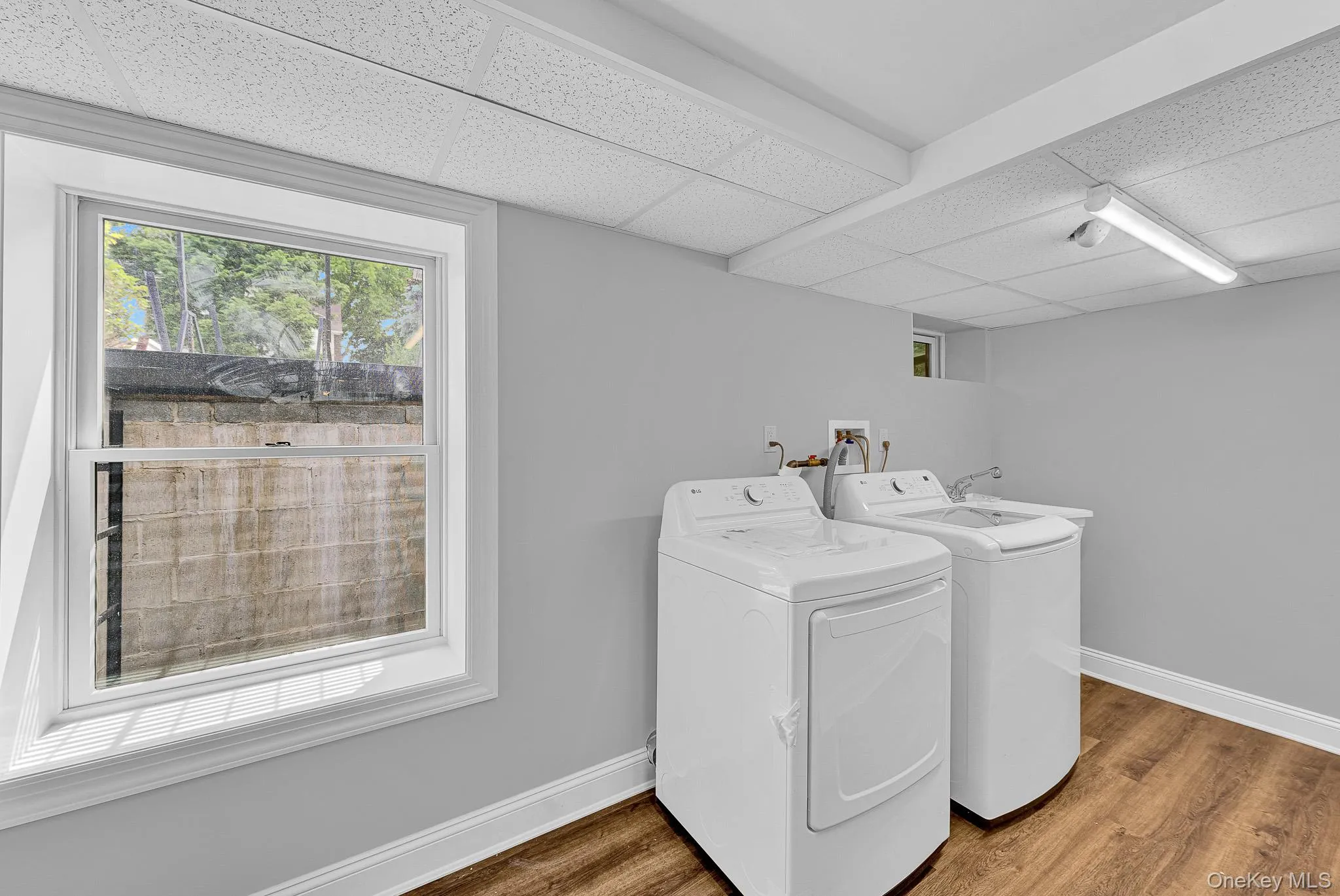 28 12th Street, North Hempstead, NY, 4 Bedrooms Bedrooms, 9 Rooms Rooms,3 BathroomsBathrooms,Residential Lease,For Rent,12th,0,1018237 28 12th Street, North Hempstead, NY, 4 Bedrooms Bedrooms, 9 Rooms Rooms,3 BathroomsBathrooms,Residential Lease,For Rent,12th,0,1018237
