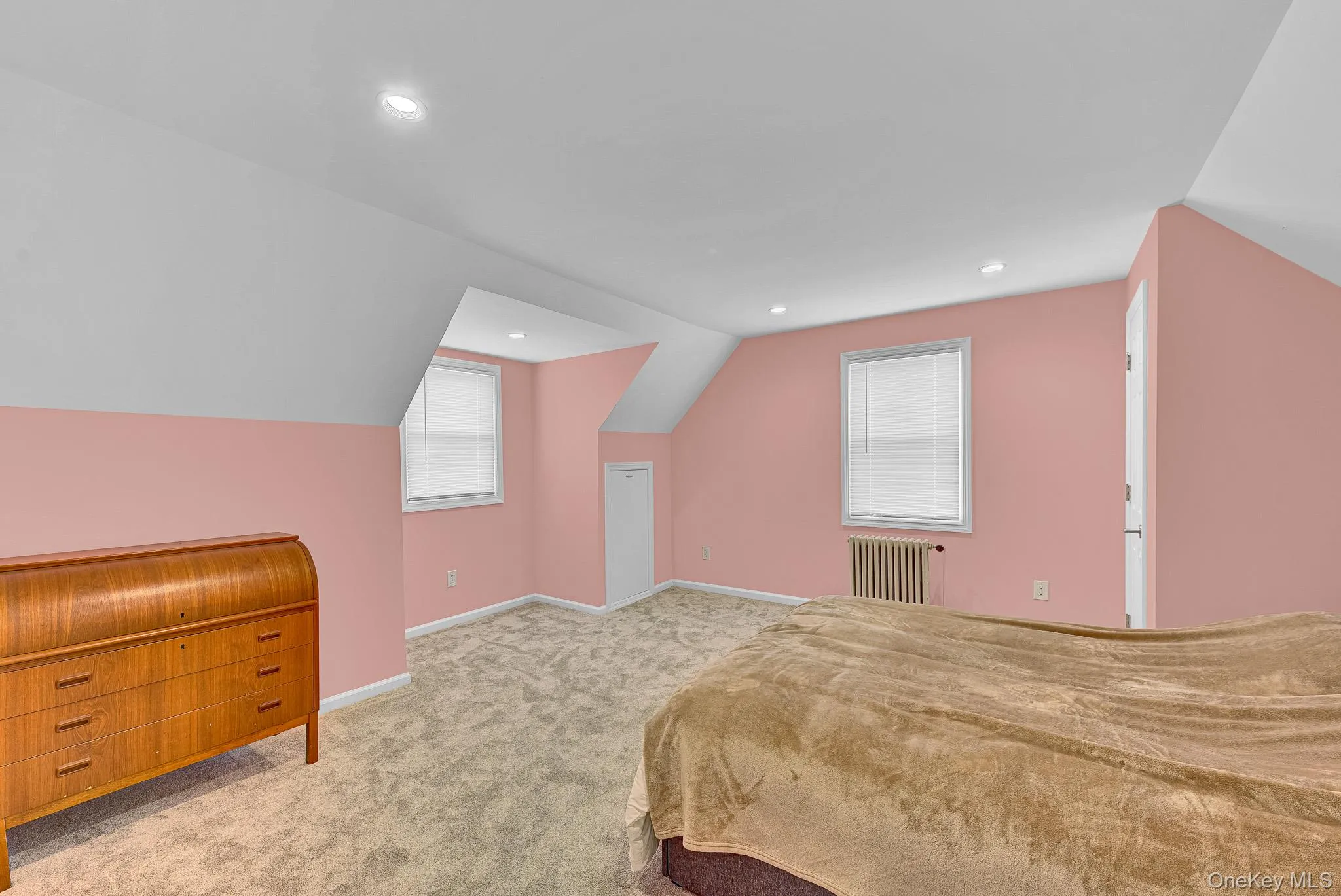 28 12th Street, North Hempstead, NY, 4 Bedrooms Bedrooms, 9 Rooms Rooms,3 BathroomsBathrooms,Residential Lease,For Rent,12th,0,1018237 28 12th Street, North Hempstead, NY, 4 Bedrooms Bedrooms, 9 Rooms Rooms,3 BathroomsBathrooms,Residential Lease,For Rent,12th,0,1018237
