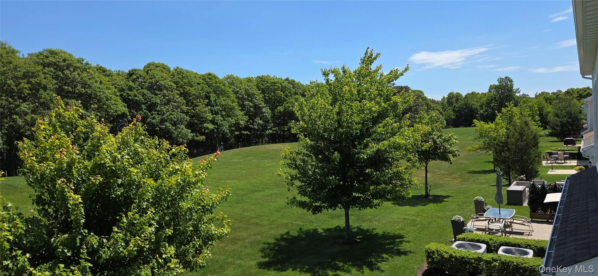 22 Cricket Court, Brookhaven, NY, 2 Bedrooms Bedrooms, 6 Rooms Rooms,2 BathroomsBathrooms,Residential,For Rent,Cricket,0,KEY1018240 22 Cricket Court, Brookhaven, NY, 2 Bedrooms Bedrooms, 6 Rooms Rooms,2 BathroomsBathrooms,Residential,For Rent,Cricket,0,KEY1018240
