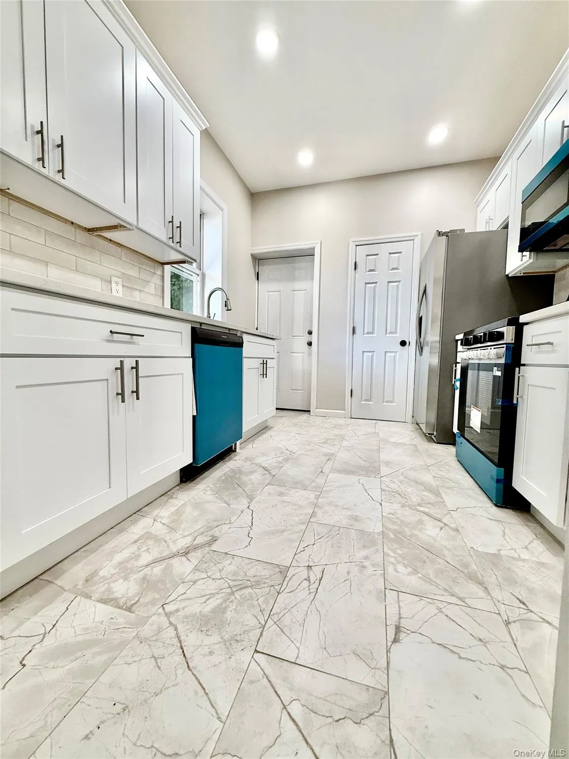 63 Highview Avenue, New York, NY, 4 Bedrooms Bedrooms, 7 Rooms Rooms,2 BathroomsBathrooms,Residential,For Rent,Highview,0,1018242 63 Highview Avenue, New York, NY, 4 Bedrooms Bedrooms, 7 Rooms Rooms,2 BathroomsBathrooms,Residential,For Rent,Highview,0,1018242