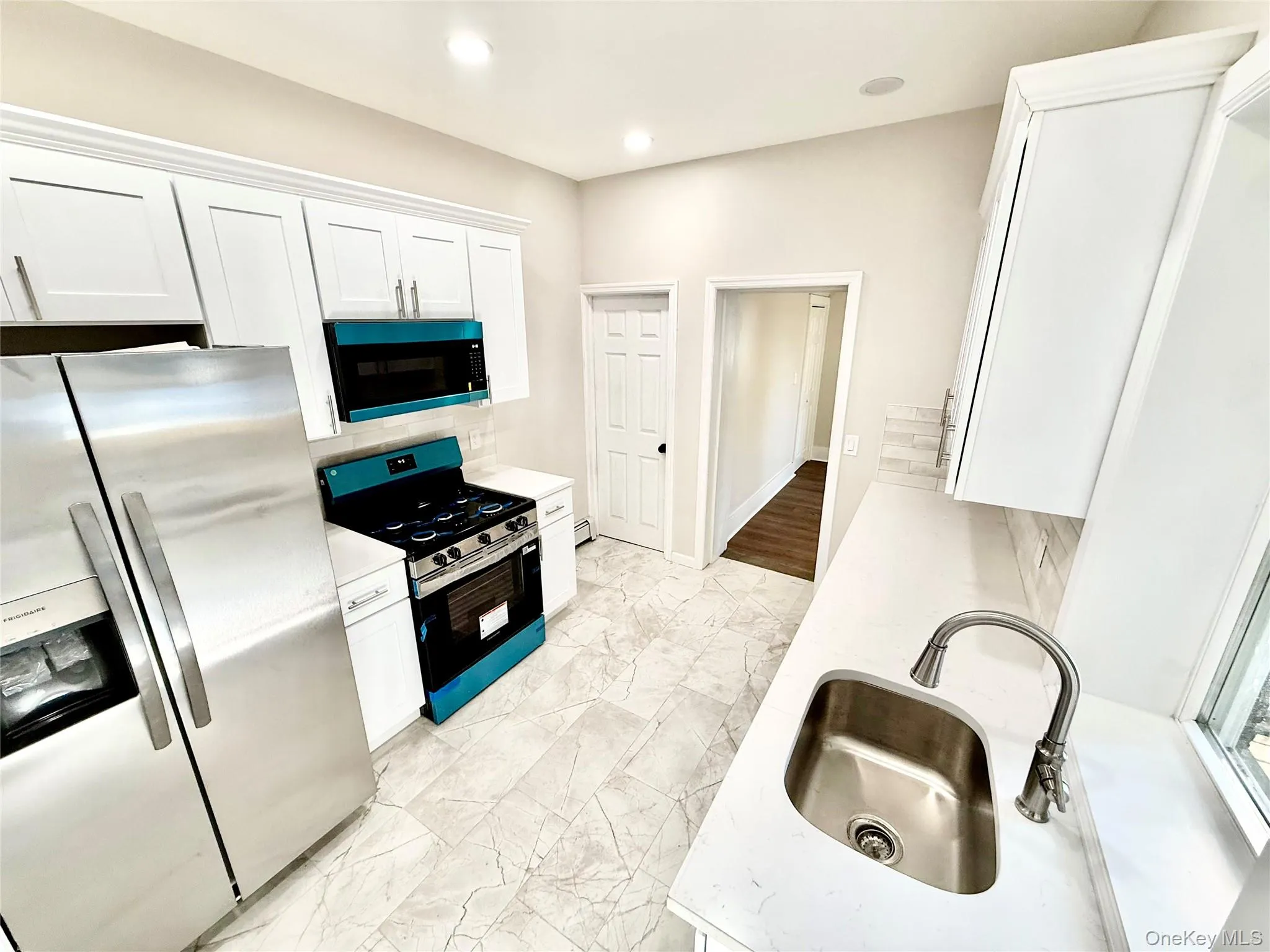 63 Highview Avenue, New York, NY, 4 Bedrooms Bedrooms, 7 Rooms Rooms,2 BathroomsBathrooms,Residential,For Rent,Highview,0,1018242 63 Highview Avenue, New York, NY, 4 Bedrooms Bedrooms, 7 Rooms Rooms,2 BathroomsBathrooms,Residential,For Rent,Highview,0,1018242