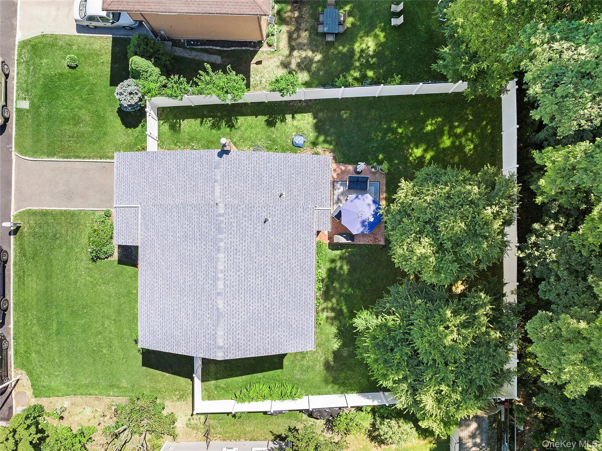 17 Harmony Lane, Glen Cove, NY, 3 Bedrooms Bedrooms, 7 Rooms Rooms,1 BathroomBathrooms,Residential,For Rent,Harmony,0,1018243 17 Harmony Lane, Glen Cove, NY, 3 Bedrooms Bedrooms, 7 Rooms Rooms,1 BathroomBathrooms,Residential,For Rent,Harmony,0,1018243
