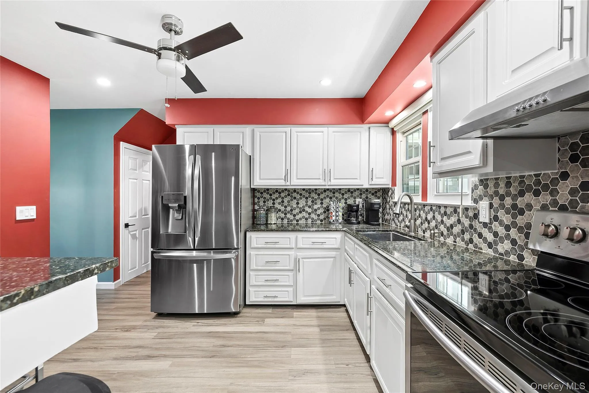 17 Harmony Lane, Glen Cove, NY, 3 Bedrooms Bedrooms, 7 Rooms Rooms,1 BathroomBathrooms,Residential,For Rent,Harmony,0,1018243 17 Harmony Lane, Glen Cove, NY, 3 Bedrooms Bedrooms, 7 Rooms Rooms,1 BathroomBathrooms,Residential,For Rent,Harmony,0,1018243