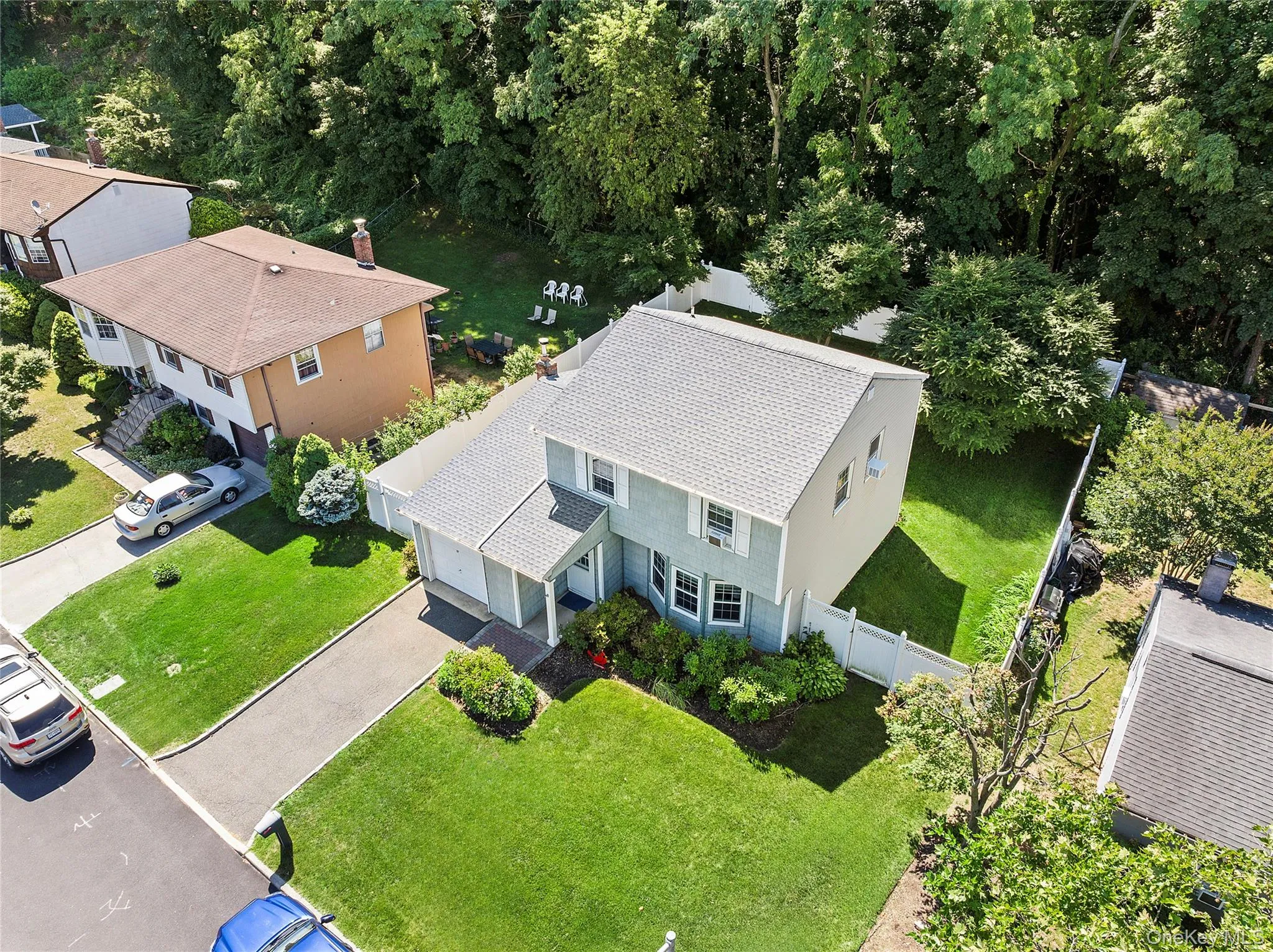 17 Harmony Lane, Glen Cove, NY, 3 Bedrooms Bedrooms, 7 Rooms Rooms,1 BathroomBathrooms,Residential,For Rent,Harmony,0,1018243 17 Harmony Lane, Glen Cove, NY, 3 Bedrooms Bedrooms, 7 Rooms Rooms,1 BathroomBathrooms,Residential,For Rent,Harmony,0,1018243