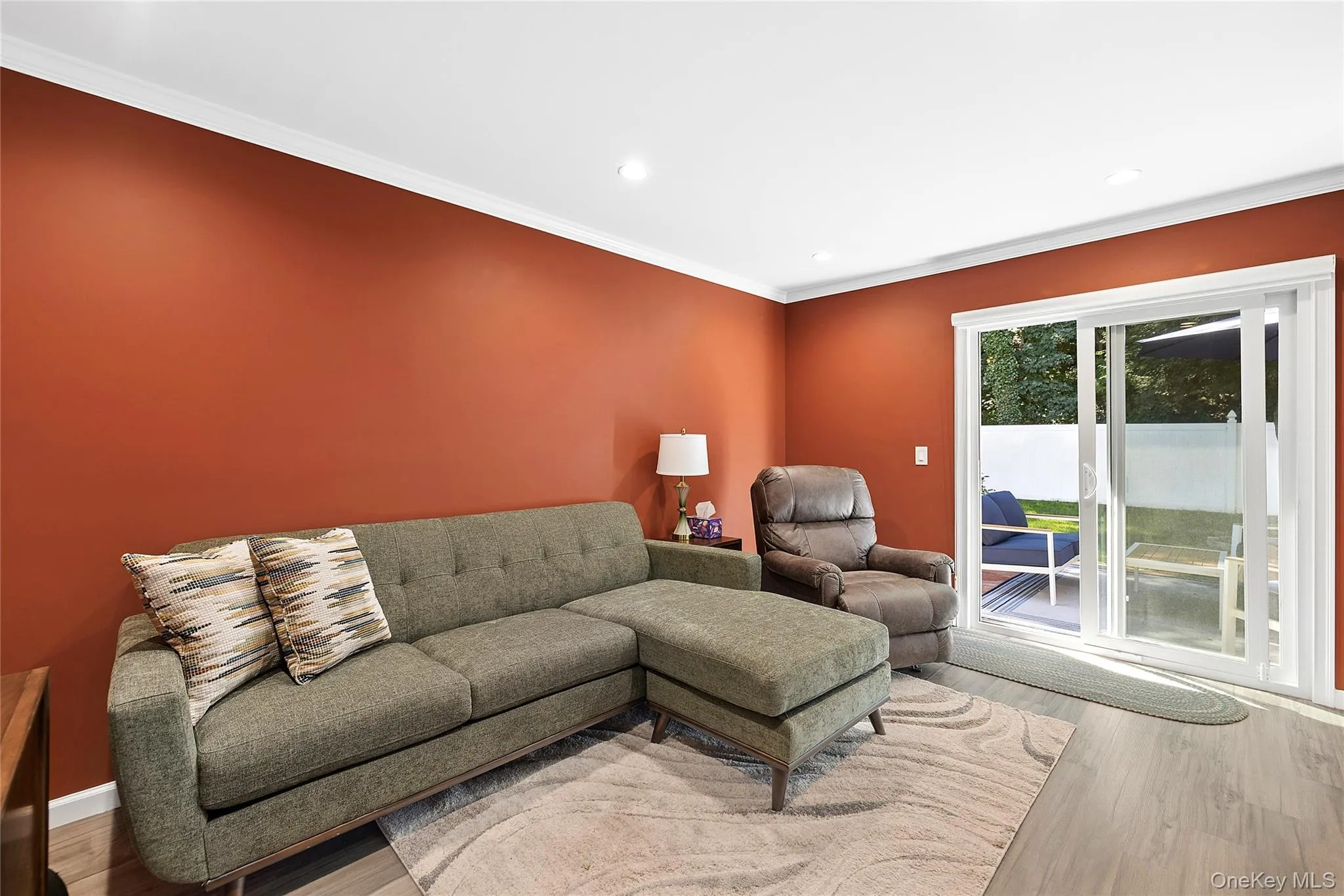 17 Harmony Lane, Glen Cove, NY, 3 Bedrooms Bedrooms, 7 Rooms Rooms,1 BathroomBathrooms,Residential,For Rent,Harmony,0,1018243 17 Harmony Lane, Glen Cove, NY, 3 Bedrooms Bedrooms, 7 Rooms Rooms,1 BathroomBathrooms,Residential,For Rent,Harmony,0,1018243