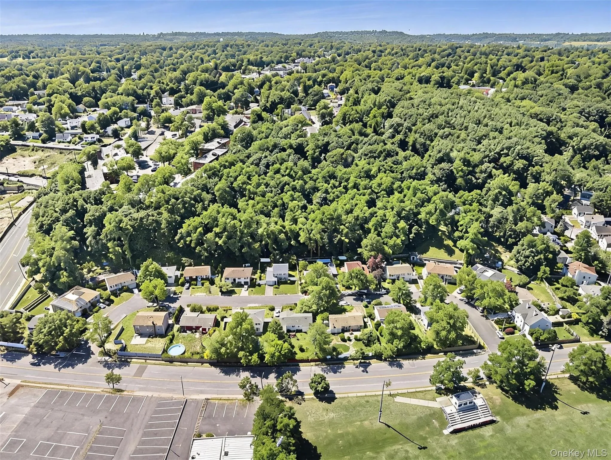 17 Harmony Lane, Glen Cove, NY, 3 Bedrooms Bedrooms, 7 Rooms Rooms,1 BathroomBathrooms,Residential,For Rent,Harmony,0,1018243 17 Harmony Lane, Glen Cove, NY, 3 Bedrooms Bedrooms, 7 Rooms Rooms,1 BathroomBathrooms,Residential,For Rent,Harmony,0,1018243