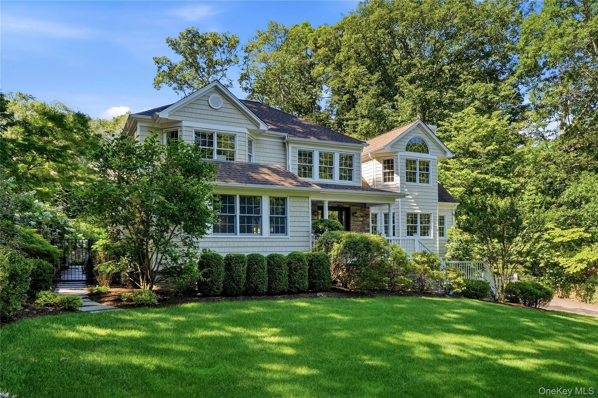 406 Brook Road, Brookhaven, NY, 4 Bedrooms Bedrooms, 12 Rooms Rooms,3 BathroomsBathrooms,Residential,For Rent,Brook,0,KEY1018245 406 Brook Road, Brookhaven, NY, 4 Bedrooms Bedrooms, 12 Rooms Rooms,3 BathroomsBathrooms,Residential,For Rent,Brook,0,KEY1018245