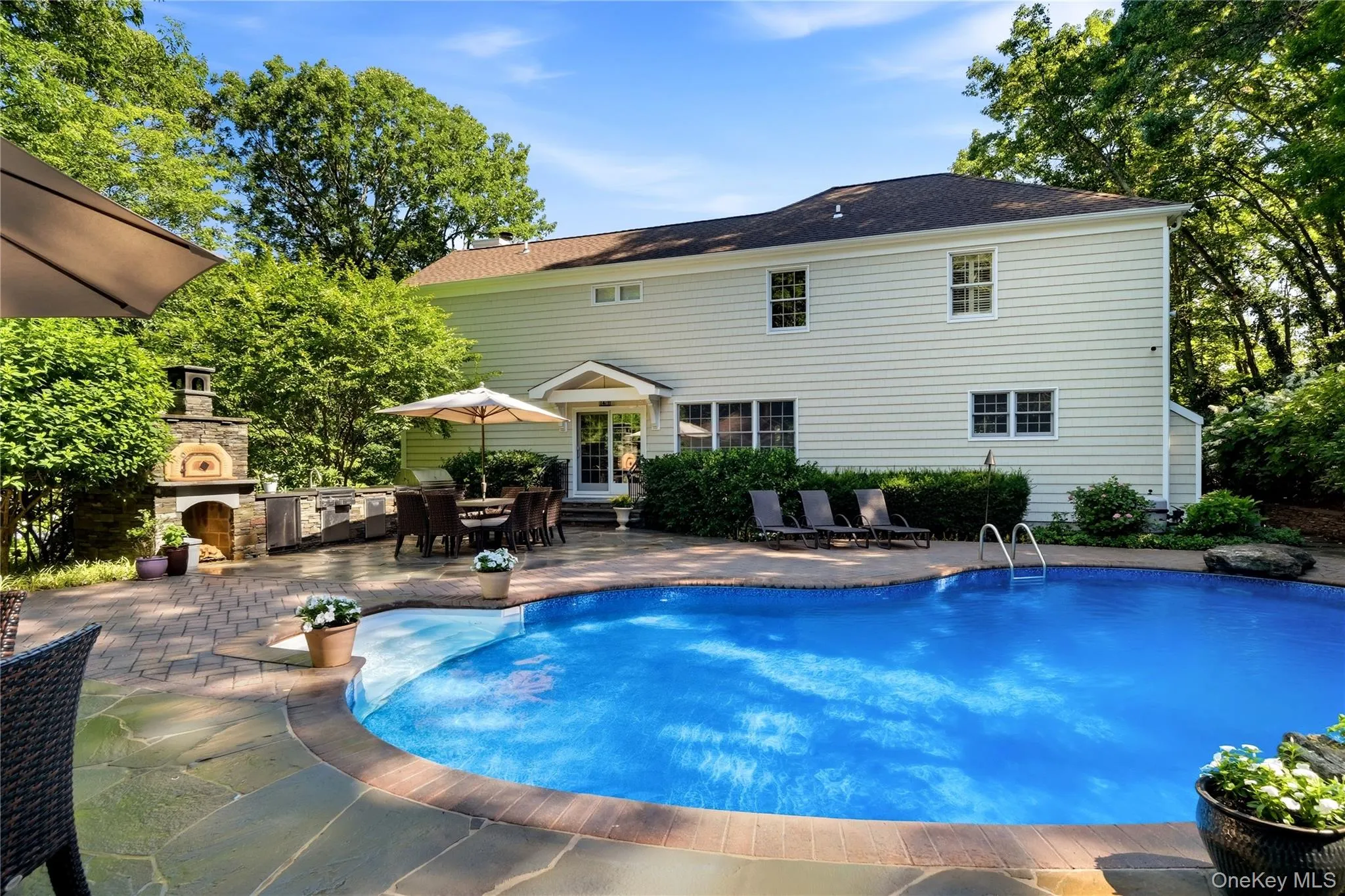 406 Brook Road, Brookhaven, NY, 4 Bedrooms Bedrooms, 12 Rooms Rooms,3 BathroomsBathrooms,Residential,For Rent,Brook,0,KEY1018245 406 Brook Road, Brookhaven, NY, 4 Bedrooms Bedrooms, 12 Rooms Rooms,3 BathroomsBathrooms,Residential,For Rent,Brook,0,KEY1018245