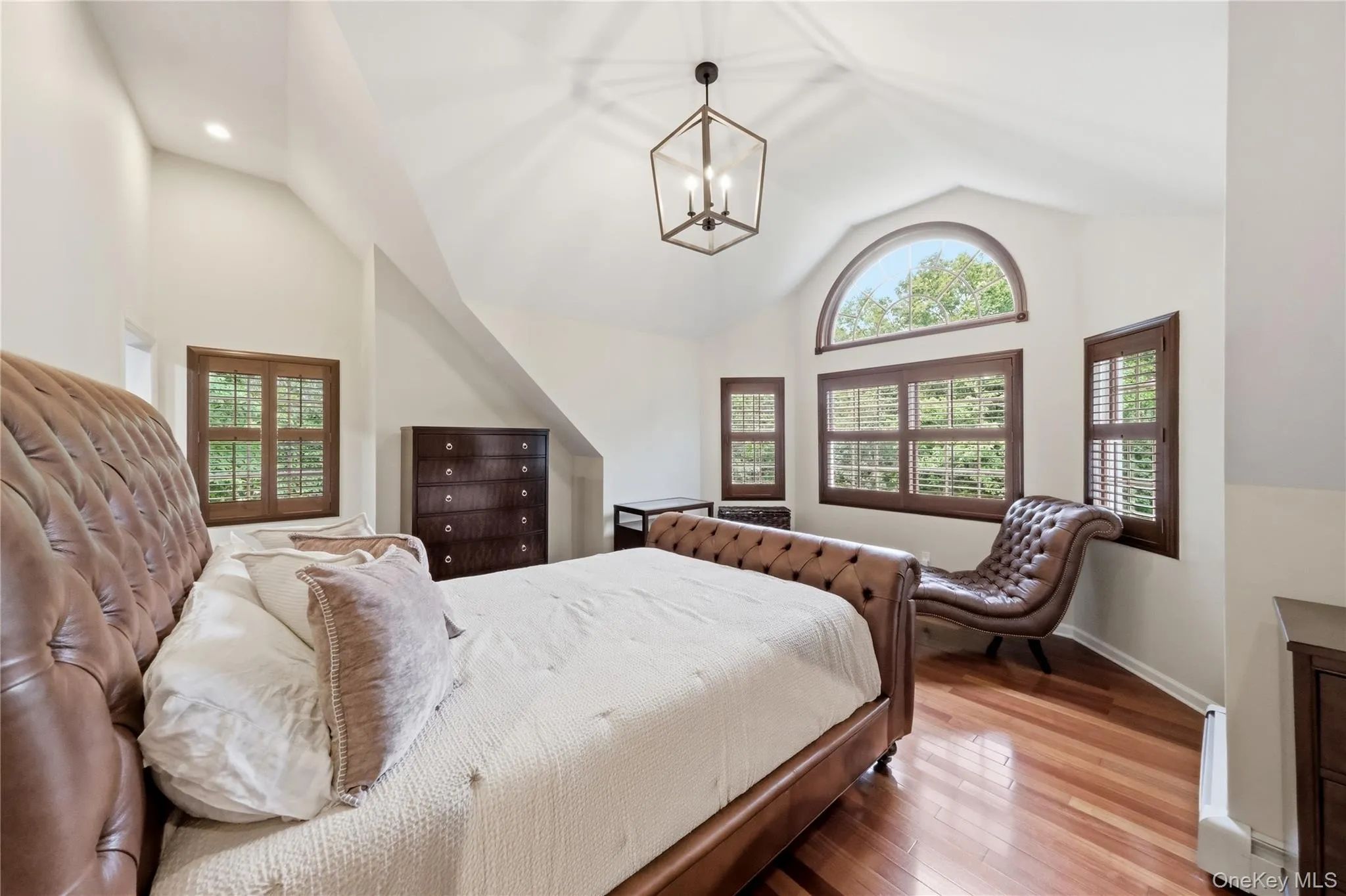 406 Brook Road, Brookhaven, NY, 4 Bedrooms Bedrooms, 12 Rooms Rooms,3 BathroomsBathrooms,Residential,For Rent,Brook,0,KEY1018245 406 Brook Road, Brookhaven, NY, 4 Bedrooms Bedrooms, 12 Rooms Rooms,3 BathroomsBathrooms,Residential,For Rent,Brook,0,KEY1018245