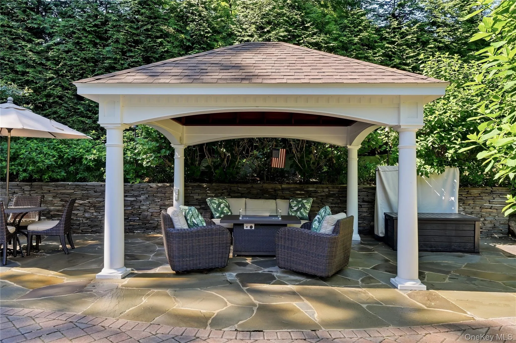 406 Brook Road, Brookhaven, NY, 4 Bedrooms Bedrooms, 12 Rooms Rooms,3 BathroomsBathrooms,Residential,For Rent,Brook,0,KEY1018245 406 Brook Road, Brookhaven, NY, 4 Bedrooms Bedrooms, 12 Rooms Rooms,3 BathroomsBathrooms,Residential,For Rent,Brook,0,KEY1018245