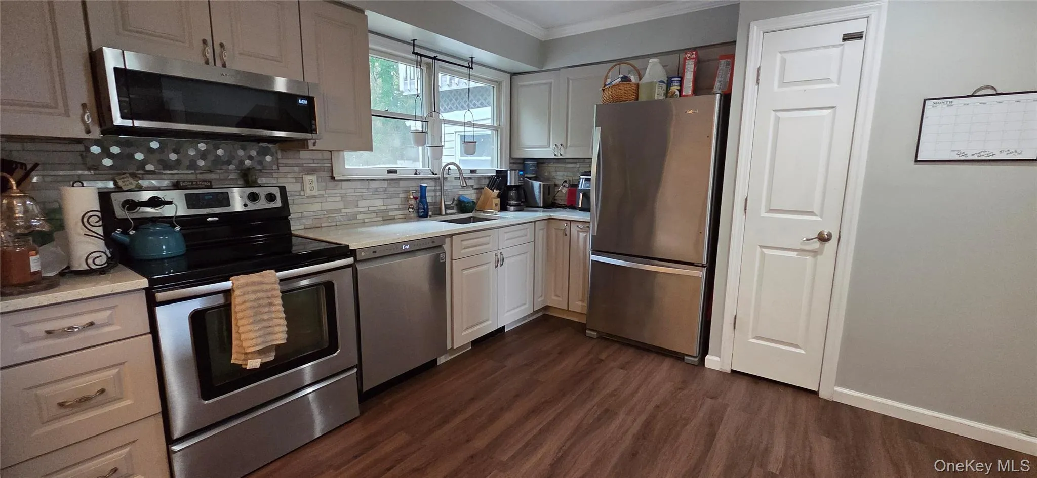 132 13th Avenue, Brookhaven, NY, 4 Bedrooms Bedrooms, 8 Rooms Rooms,2 BathroomsBathrooms,Residential,For Rent,13th,0,KEY1018247 132 13th Avenue, Brookhaven, NY, 4 Bedrooms Bedrooms, 8 Rooms Rooms,2 BathroomsBathrooms,Residential,For Rent,13th,0,KEY1018247