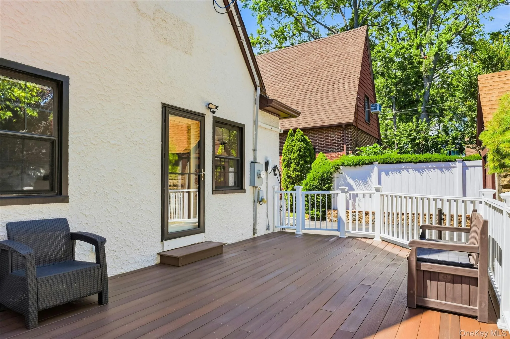 38 Bayview Terrace, North Hempstead, NY, 4 Bedrooms Bedrooms, 9 Rooms Rooms,2 BathroomsBathrooms,Residential,For Rent,Bayview,0,KEY1018248 38 Bayview Terrace, North Hempstead, NY, 4 Bedrooms Bedrooms, 9 Rooms Rooms,2 BathroomsBathrooms,Residential,For Rent,Bayview,0,KEY1018248