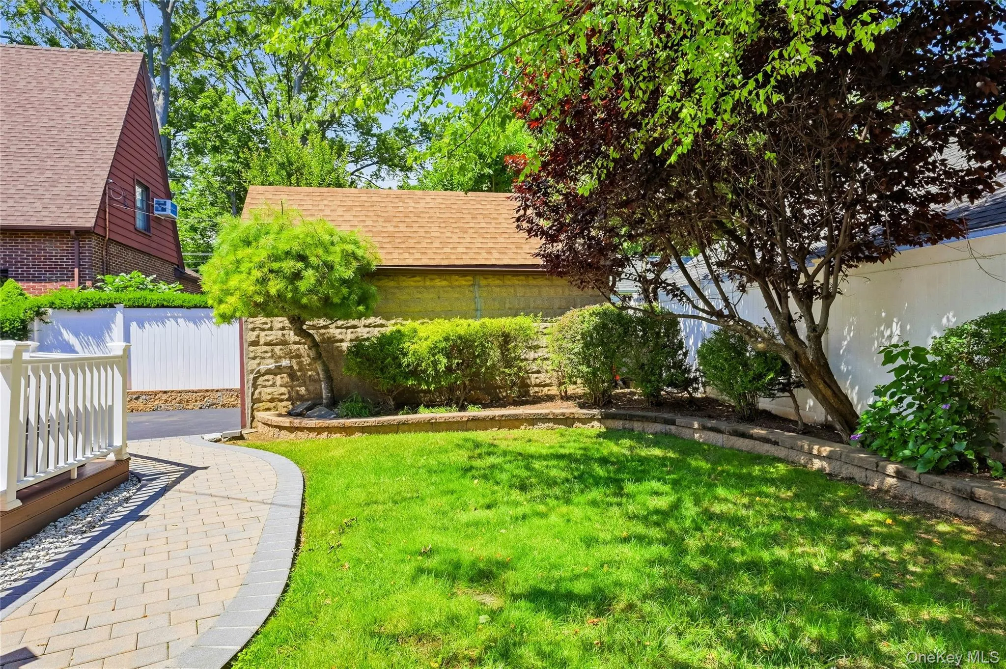 38 Bayview Terrace, North Hempstead, NY, 4 Bedrooms Bedrooms, 9 Rooms Rooms,2 BathroomsBathrooms,Residential,For Rent,Bayview,0,KEY1018248 38 Bayview Terrace, North Hempstead, NY, 4 Bedrooms Bedrooms, 9 Rooms Rooms,2 BathroomsBathrooms,Residential,For Rent,Bayview,0,KEY1018248