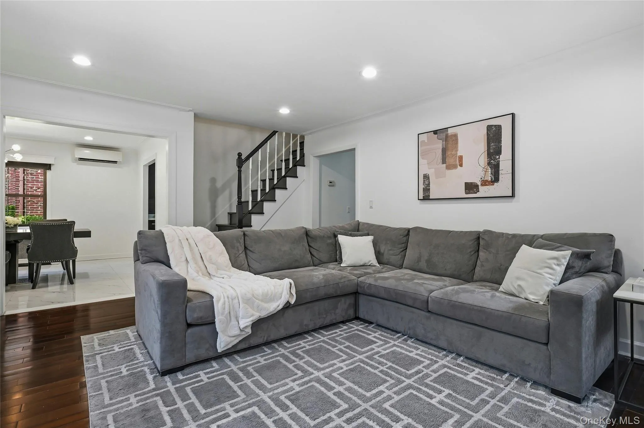38 Bayview Terrace, North Hempstead, NY, 4 Bedrooms Bedrooms, 9 Rooms Rooms,2 BathroomsBathrooms,Residential,For Rent,Bayview,0,KEY1018248 38 Bayview Terrace, North Hempstead, NY, 4 Bedrooms Bedrooms, 9 Rooms Rooms,2 BathroomsBathrooms,Residential,For Rent,Bayview,0,KEY1018248