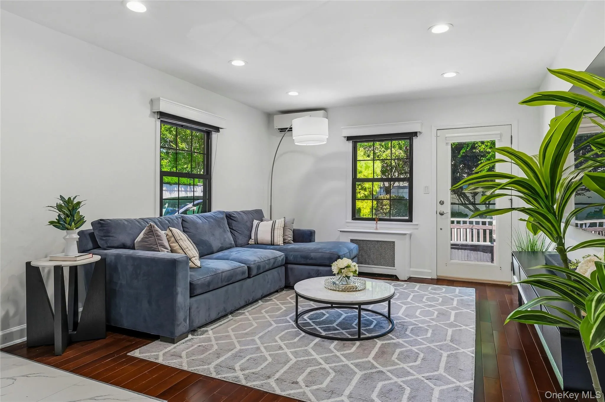 38 Bayview Terrace, North Hempstead, NY, 4 Bedrooms Bedrooms, 9 Rooms Rooms,2 BathroomsBathrooms,Residential,For Rent,Bayview,0,KEY1018248 38 Bayview Terrace, North Hempstead, NY, 4 Bedrooms Bedrooms, 9 Rooms Rooms,2 BathroomsBathrooms,Residential,For Rent,Bayview,0,KEY1018248