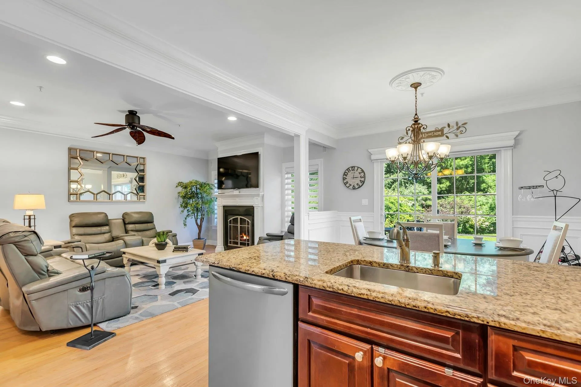19 Meadow Court, Islip, NY, 2 Bedrooms Bedrooms, 9 Rooms Rooms,2 BathroomsBathrooms,Residential,For Rent,Meadow,0,KEY1018249 19 Meadow Court, Islip, NY, 2 Bedrooms Bedrooms, 9 Rooms Rooms,2 BathroomsBathrooms,Residential,For Rent,Meadow,0,KEY1018249