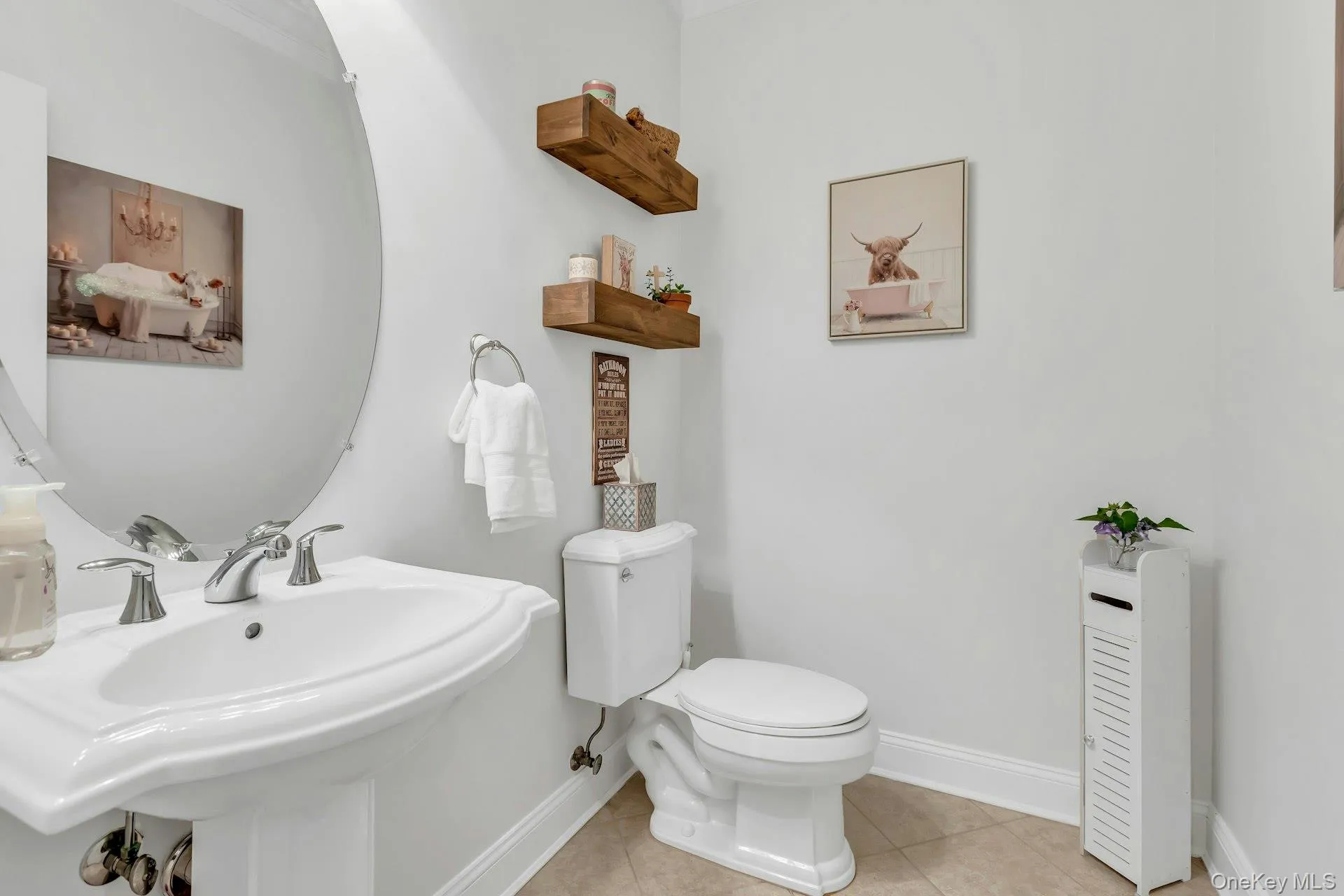 Powder Room Powder Room