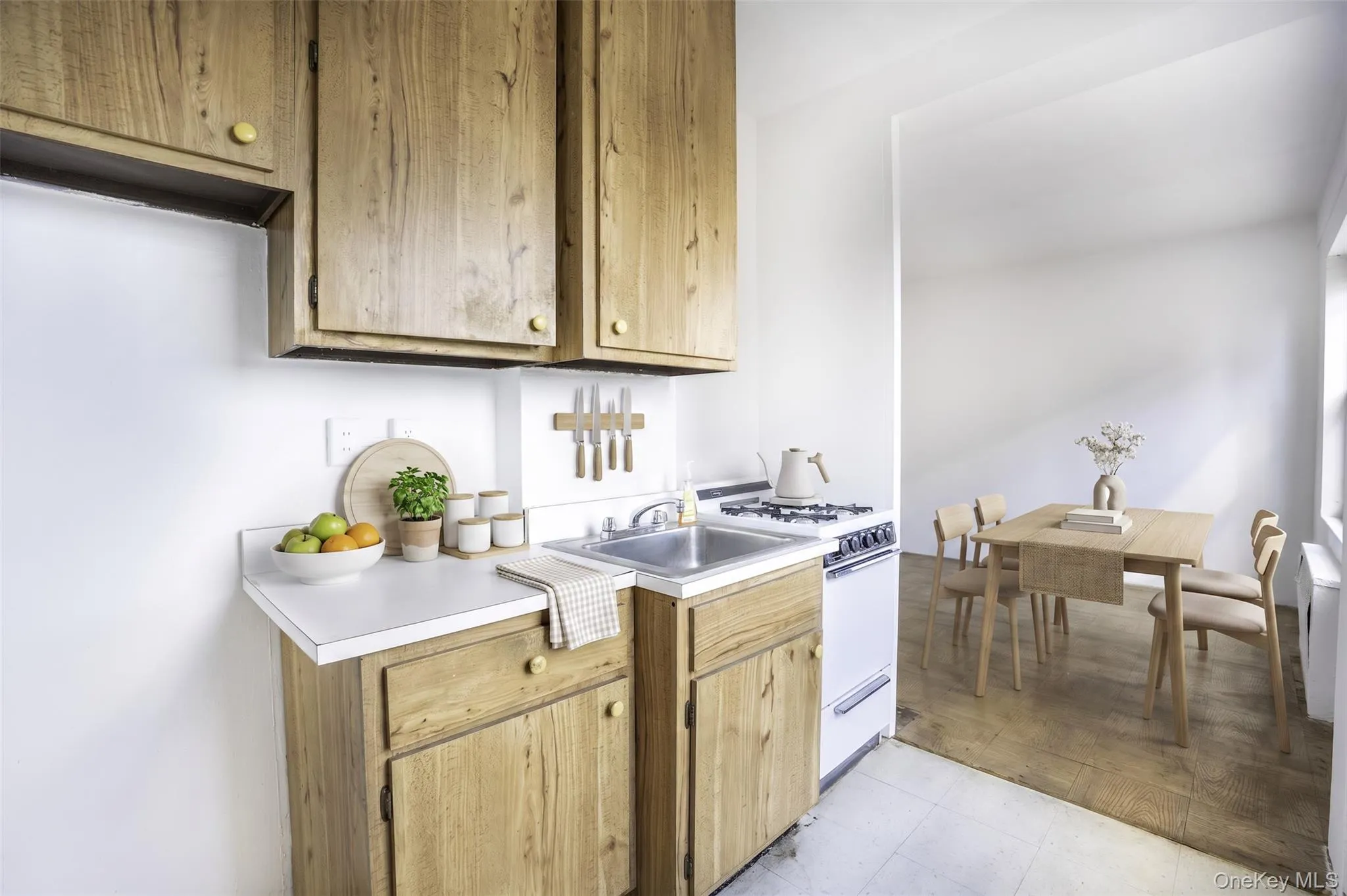 99-72 66 Road, New York, NY, 1 Bedroom Bedrooms, 5 Rooms Rooms,1 BathroomBathrooms,Residential,For Rent,66,0,1018250 99-72 66 Road, New York, NY, 1 Bedroom Bedrooms, 5 Rooms Rooms,1 BathroomBathrooms,Residential,For Rent,66,0,1018250