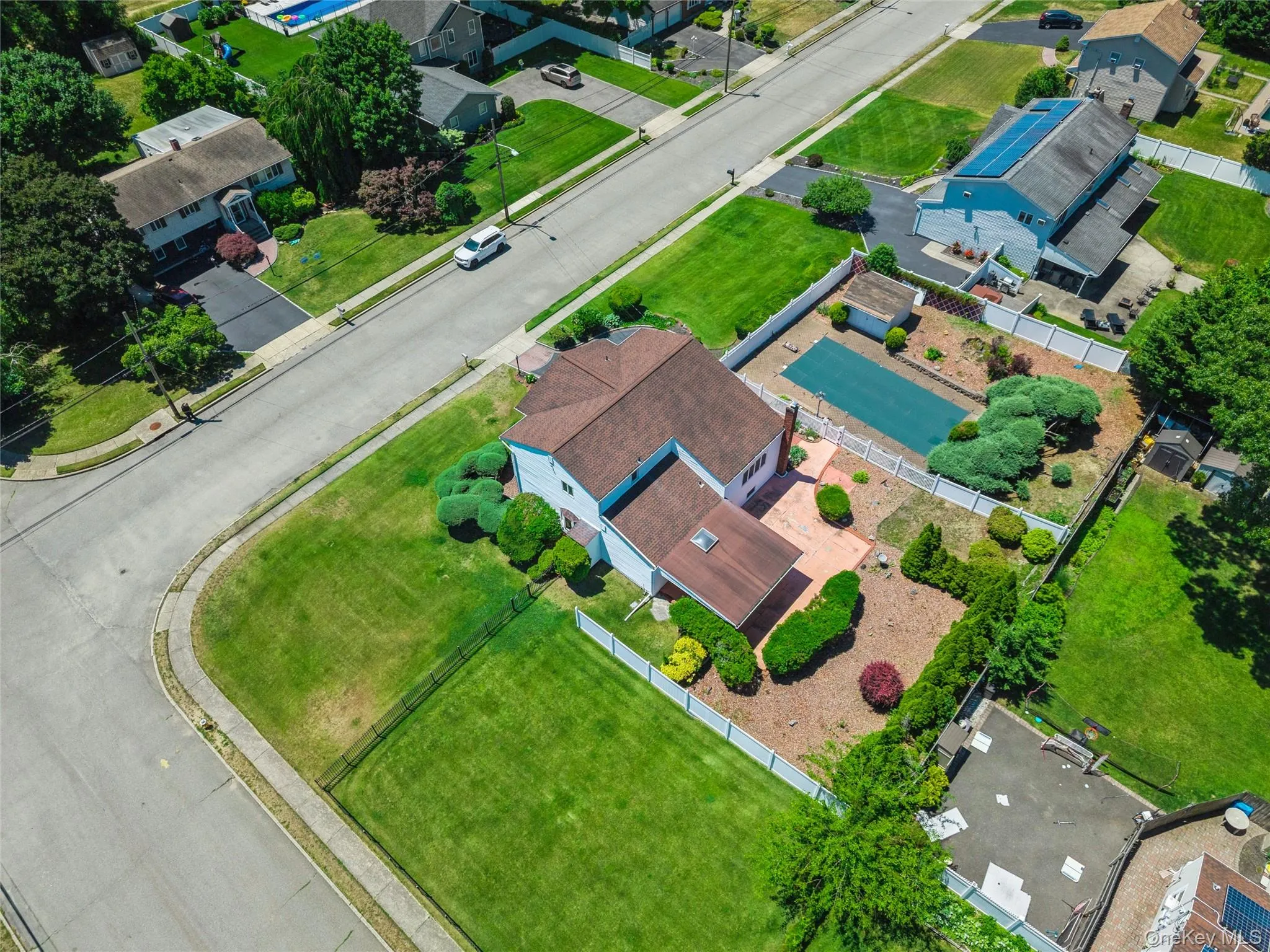 27 Spacecraft Lane, Islip, NY, 4 Bedrooms Bedrooms, 9 Rooms Rooms,1 BathroomBathrooms,Residential,For Rent,Spacecraft,0,KEY1018254 27 Spacecraft Lane, Islip, NY, 4 Bedrooms Bedrooms, 9 Rooms Rooms,1 BathroomBathrooms,Residential,For Rent,Spacecraft,0,KEY1018254