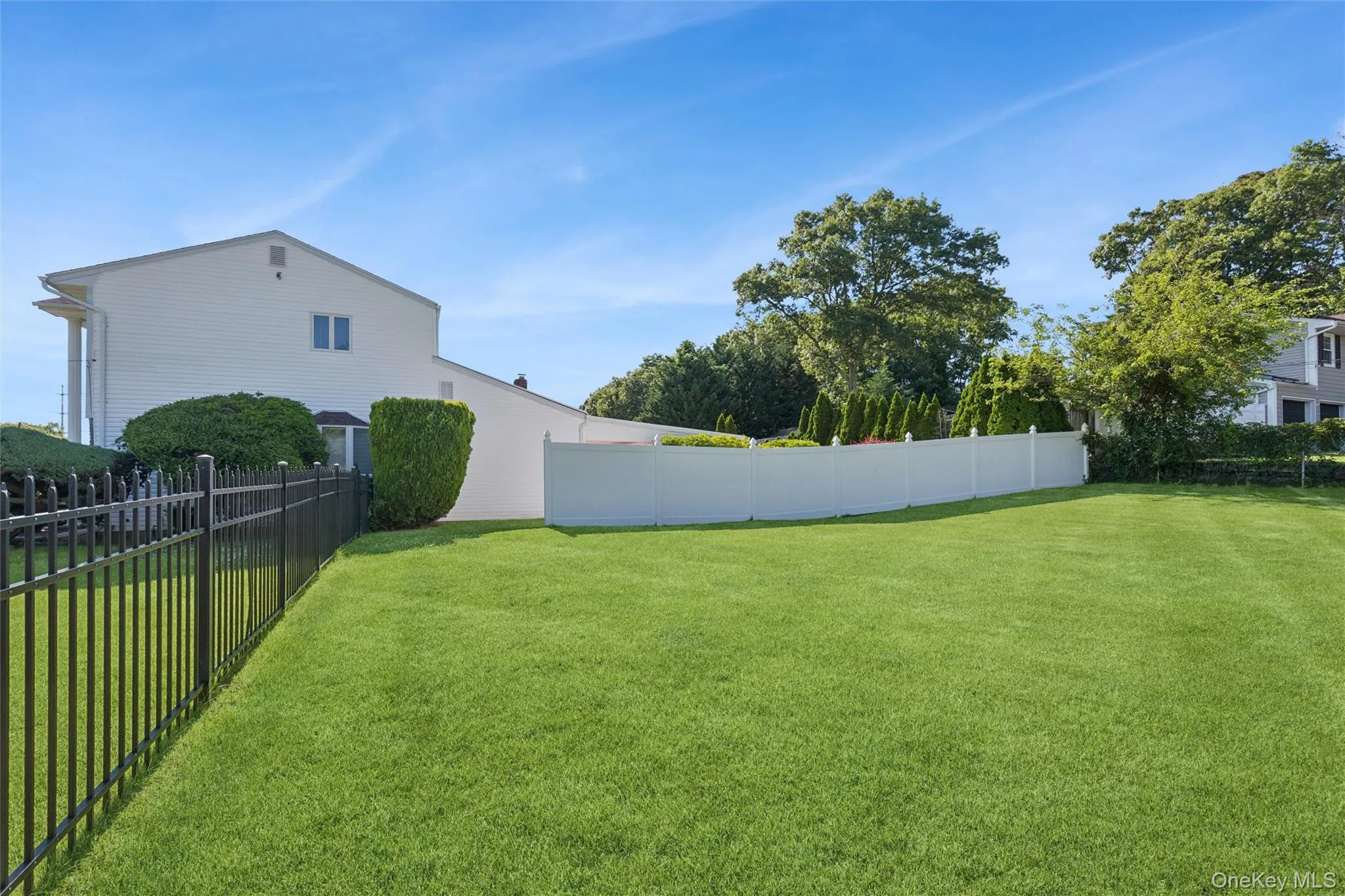 27 Spacecraft Lane, Islip, NY, 4 Bedrooms Bedrooms, 9 Rooms Rooms,1 BathroomBathrooms,Residential,For Rent,Spacecraft,0,KEY1018254 27 Spacecraft Lane, Islip, NY, 4 Bedrooms Bedrooms, 9 Rooms Rooms,1 BathroomBathrooms,Residential,For Rent,Spacecraft,0,KEY1018254