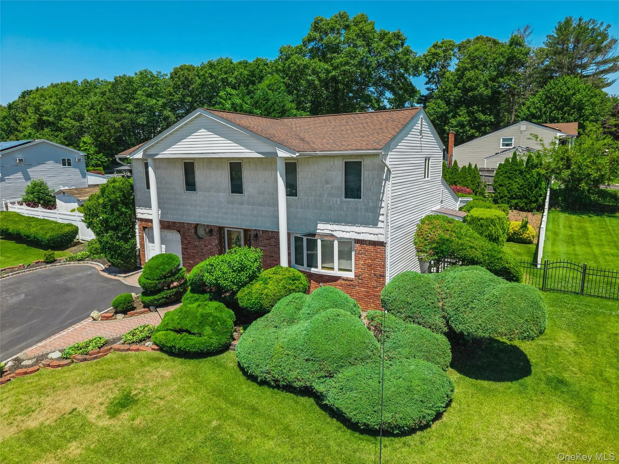 27 Spacecraft Lane, Islip, NY, 4 Bedrooms Bedrooms, 9 Rooms Rooms,1 BathroomBathrooms,Residential,For Rent,Spacecraft,0,KEY1018254 27 Spacecraft Lane, Islip, NY, 4 Bedrooms Bedrooms, 9 Rooms Rooms,1 BathroomBathrooms,Residential,For Rent,Spacecraft,0,KEY1018254