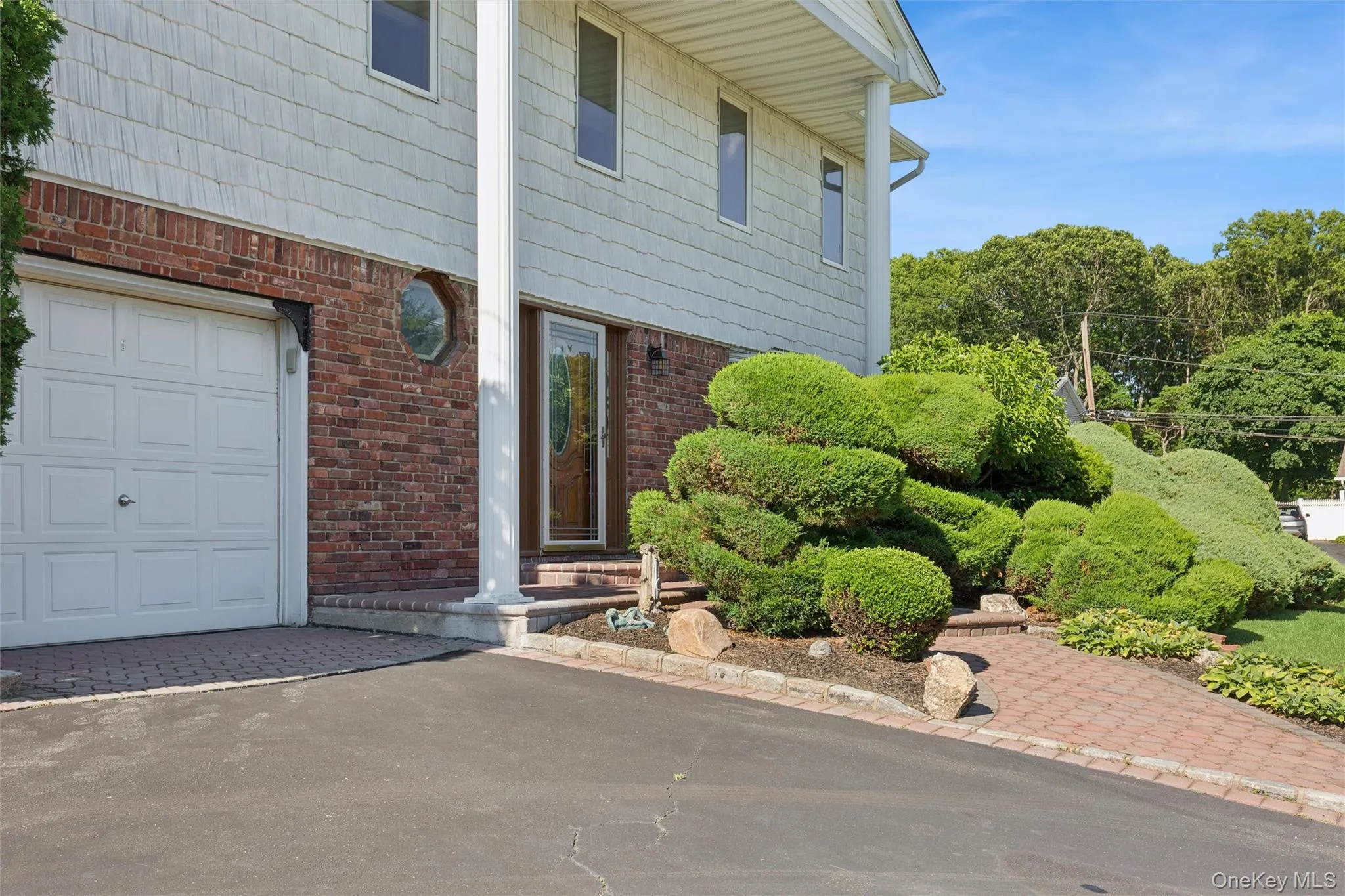 27 Spacecraft Lane, Islip, NY, 4 Bedrooms Bedrooms, 9 Rooms Rooms,1 BathroomBathrooms,Residential,For Rent,Spacecraft,0,KEY1018254 27 Spacecraft Lane, Islip, NY, 4 Bedrooms Bedrooms, 9 Rooms Rooms,1 BathroomBathrooms,Residential,For Rent,Spacecraft,0,KEY1018254