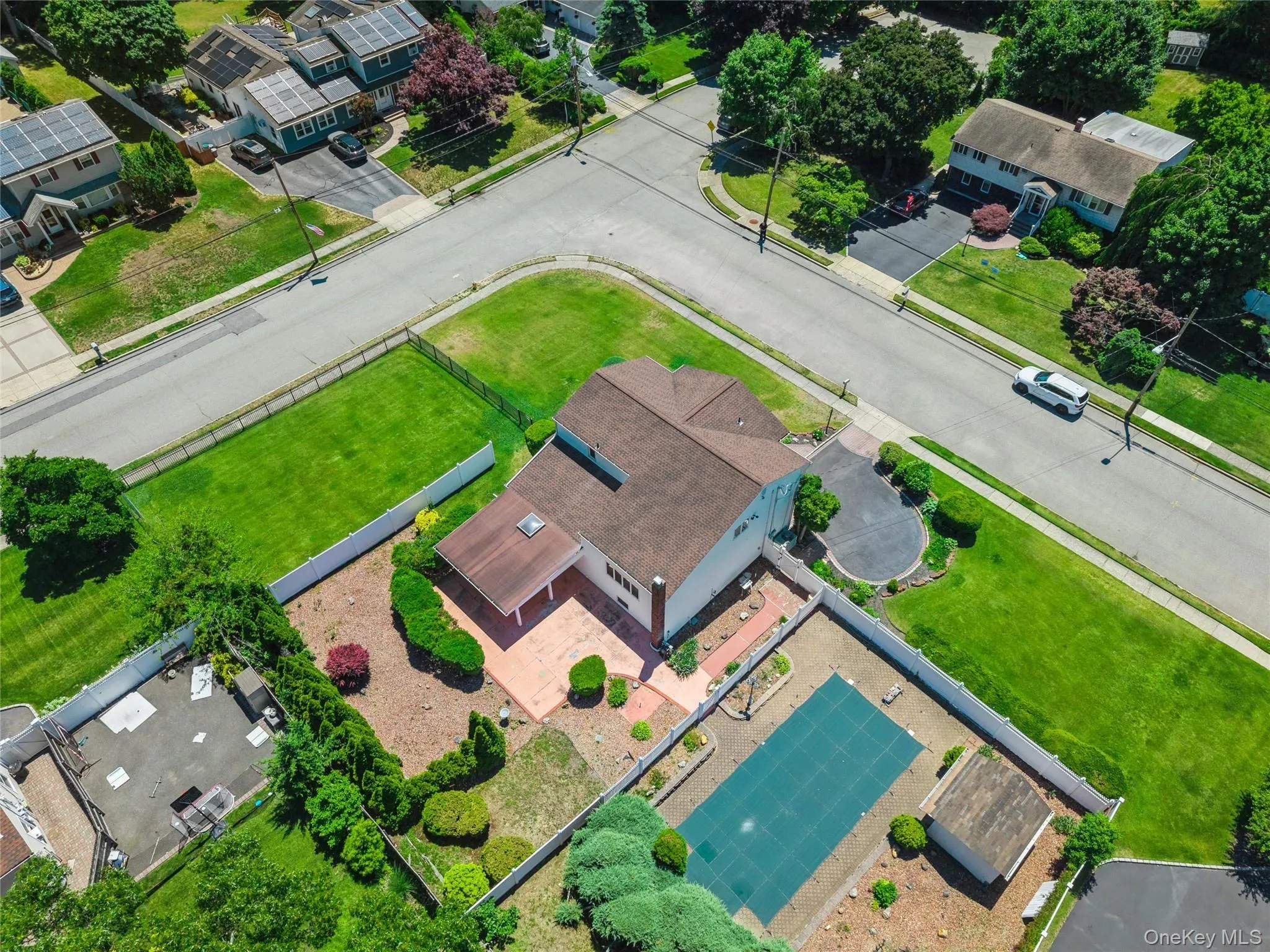 27 Spacecraft Lane, Islip, NY, 4 Bedrooms Bedrooms, 9 Rooms Rooms,1 BathroomBathrooms,Residential,For Rent,Spacecraft,0,KEY1018254 27 Spacecraft Lane, Islip, NY, 4 Bedrooms Bedrooms, 9 Rooms Rooms,1 BathroomBathrooms,Residential,For Rent,Spacecraft,0,KEY1018254