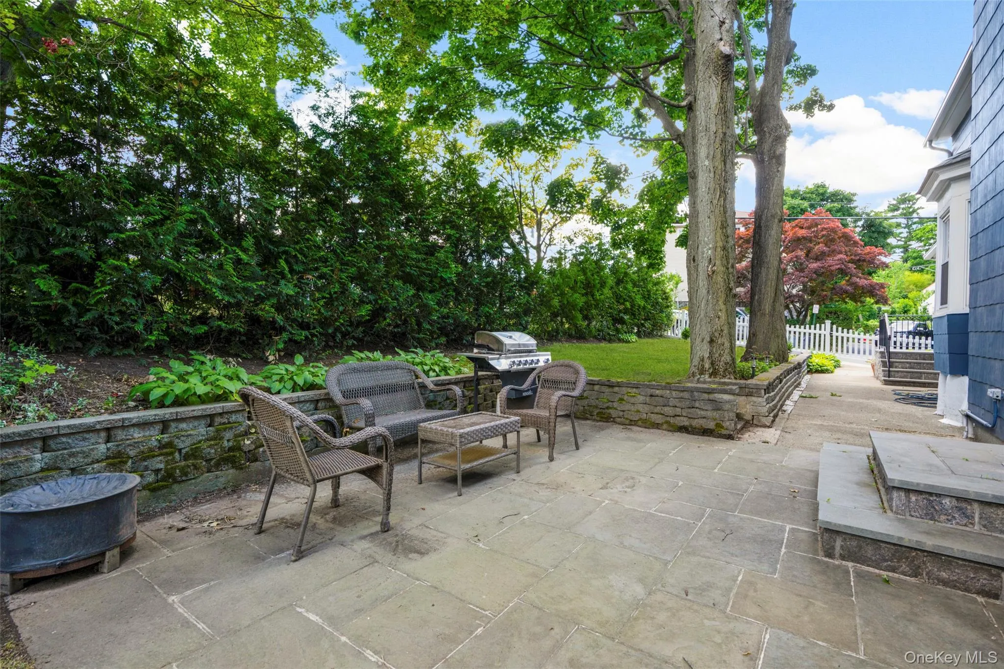 315 Maple Avenue, Mamaroneck, NY, 4 Bedrooms Bedrooms, 8 Rooms Rooms,3 BathroomsBathrooms,Residential Lease,For Rent,Maple,0,KEY1018255 315 Maple Avenue, Mamaroneck, NY, 4 Bedrooms Bedrooms, 8 Rooms Rooms,3 BathroomsBathrooms,Residential Lease,For Rent,Maple,0,KEY1018255