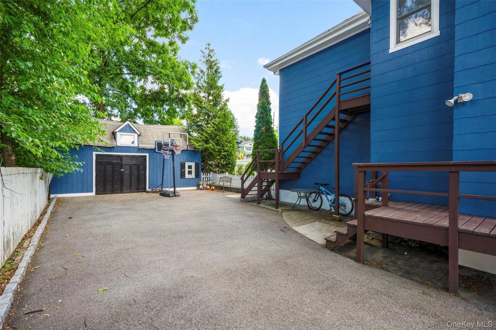 315 Maple Avenue, Mamaroneck, NY, 4 Bedrooms Bedrooms, 8 Rooms Rooms,3 BathroomsBathrooms,Residential Lease,For Rent,Maple,0,KEY1018255 315 Maple Avenue, Mamaroneck, NY, 4 Bedrooms Bedrooms, 8 Rooms Rooms,3 BathroomsBathrooms,Residential Lease,For Rent,Maple,0,KEY1018255