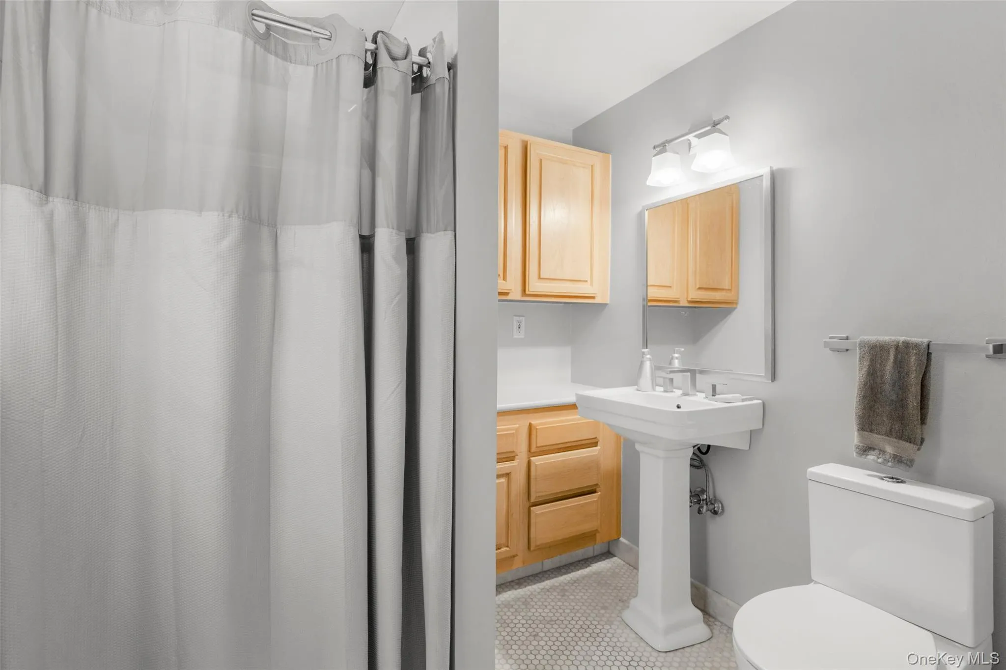 315 Maple Avenue, Mamaroneck, NY, 4 Bedrooms Bedrooms, 8 Rooms Rooms,3 BathroomsBathrooms,Residential Lease,For Rent,Maple,0,KEY1018255 315 Maple Avenue, Mamaroneck, NY, 4 Bedrooms Bedrooms, 8 Rooms Rooms,3 BathroomsBathrooms,Residential Lease,For Rent,Maple,0,KEY1018255