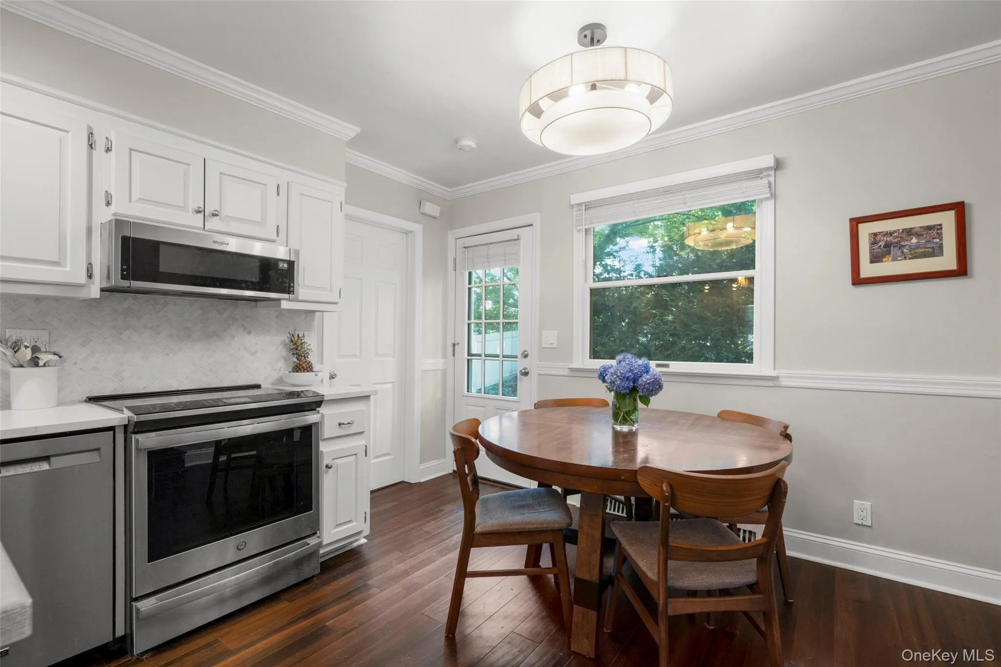 315 Maple Avenue, Mamaroneck, NY, 4 Bedrooms Bedrooms, 8 Rooms Rooms,3 BathroomsBathrooms,Residential Lease,For Rent,Maple,0,KEY1018255 315 Maple Avenue, Mamaroneck, NY, 4 Bedrooms Bedrooms, 8 Rooms Rooms,3 BathroomsBathrooms,Residential Lease,For Rent,Maple,0,KEY1018255