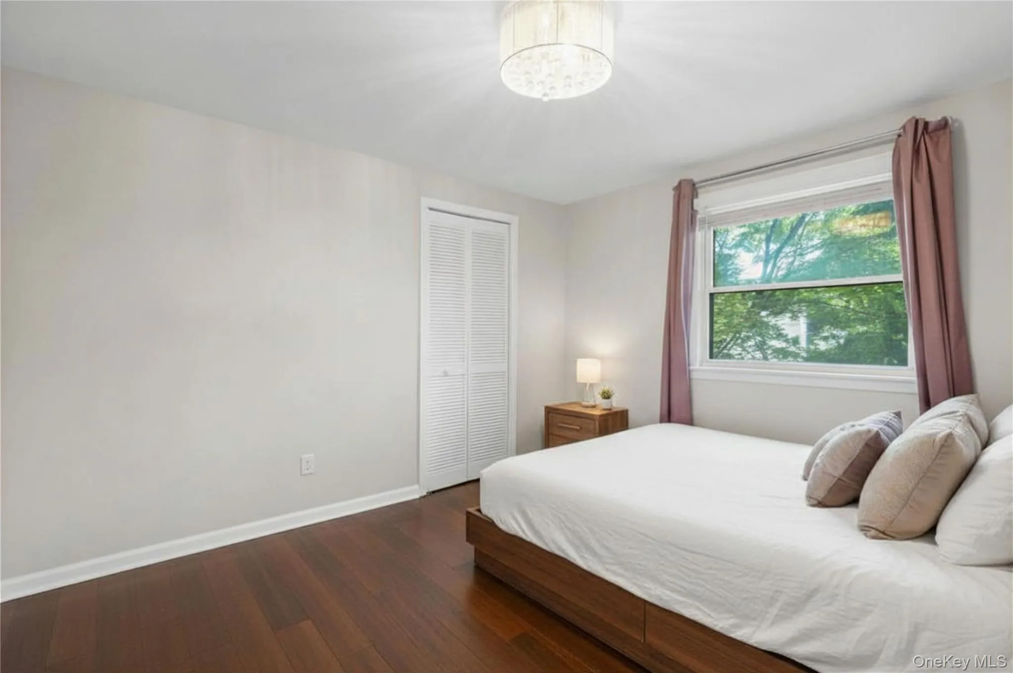 315 Maple Avenue, Mamaroneck, NY, 4 Bedrooms Bedrooms, 8 Rooms Rooms,3 BathroomsBathrooms,Residential Lease,For Rent,Maple,0,KEY1018255 315 Maple Avenue, Mamaroneck, NY, 4 Bedrooms Bedrooms, 8 Rooms Rooms,3 BathroomsBathrooms,Residential Lease,For Rent,Maple,0,KEY1018255