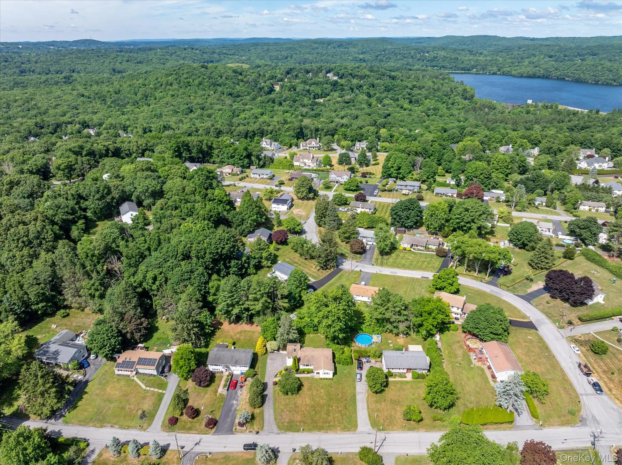 14 Tower Road, Carmel, NY, 3 Bedrooms Bedrooms, 6 Rooms Rooms,2 BathroomsBathrooms,Residential,For Rent,Tower,0,KEY1018257 14 Tower Road, Carmel, NY, 3 Bedrooms Bedrooms, 6 Rooms Rooms,2 BathroomsBathrooms,Residential,For Rent,Tower,0,KEY1018257