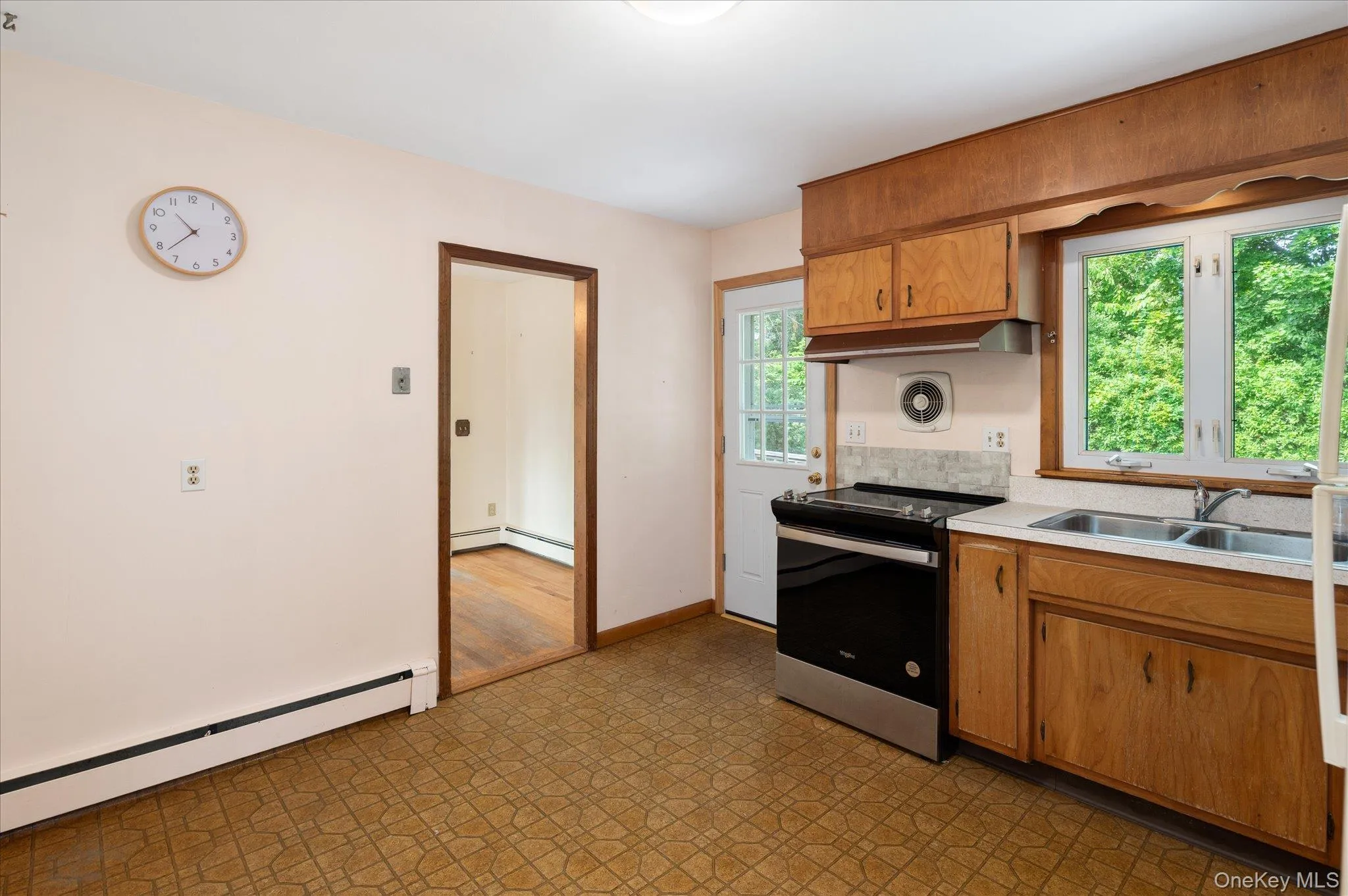 14 Tower Road, Carmel, NY, 3 Bedrooms Bedrooms, 6 Rooms Rooms,2 BathroomsBathrooms,Residential,For Rent,Tower,0,KEY1018257 14 Tower Road, Carmel, NY, 3 Bedrooms Bedrooms, 6 Rooms Rooms,2 BathroomsBathrooms,Residential,For Rent,Tower,0,KEY1018257