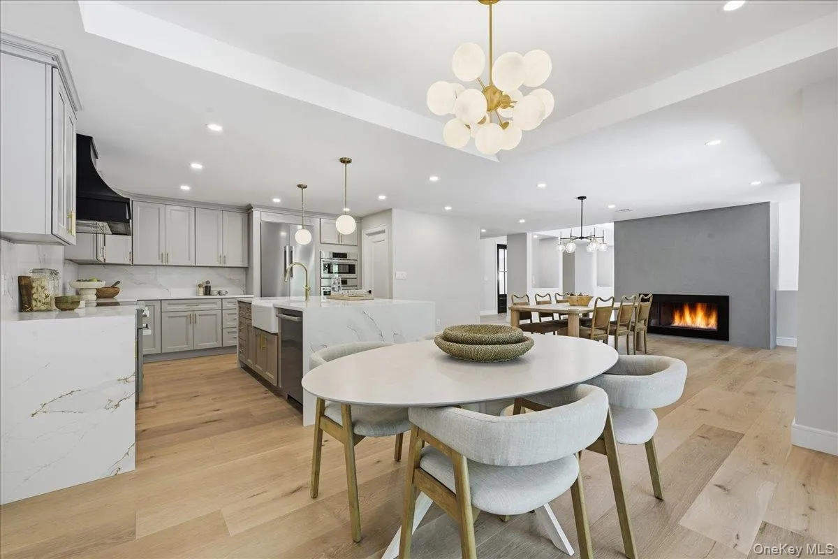 4 Short Path, Smithtown, NY, 4 Bedrooms Bedrooms, 10 Rooms Rooms,3 BathroomsBathrooms,Residential,For Rent,Short,0,KEY1018259 4 Short Path, Smithtown, NY, 4 Bedrooms Bedrooms, 10 Rooms Rooms,3 BathroomsBathrooms,Residential,For Rent,Short,0,KEY1018259
