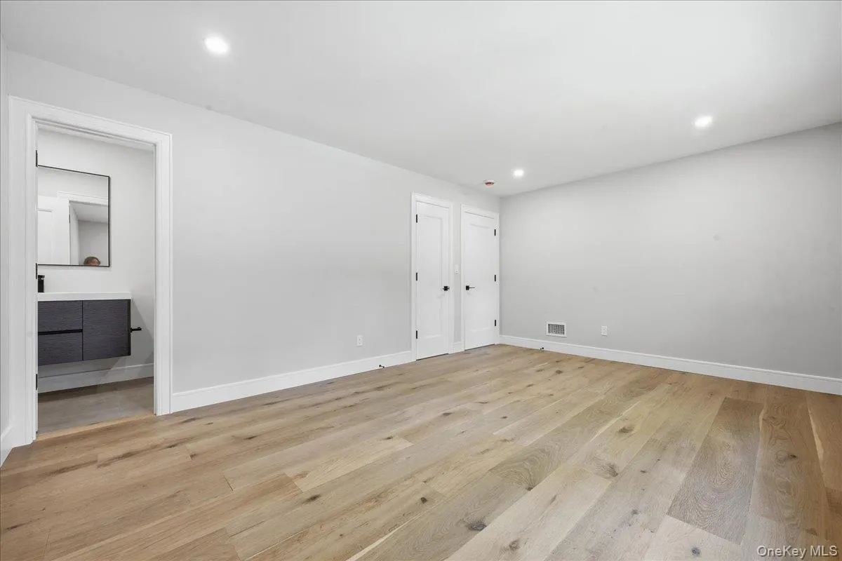 4 Short Path, Smithtown, NY, 4 Bedrooms Bedrooms, 10 Rooms Rooms,3 BathroomsBathrooms,Residential,For Rent,Short,0,KEY1018259 4 Short Path, Smithtown, NY, 4 Bedrooms Bedrooms, 10 Rooms Rooms,3 BathroomsBathrooms,Residential,For Rent,Short,0,KEY1018259